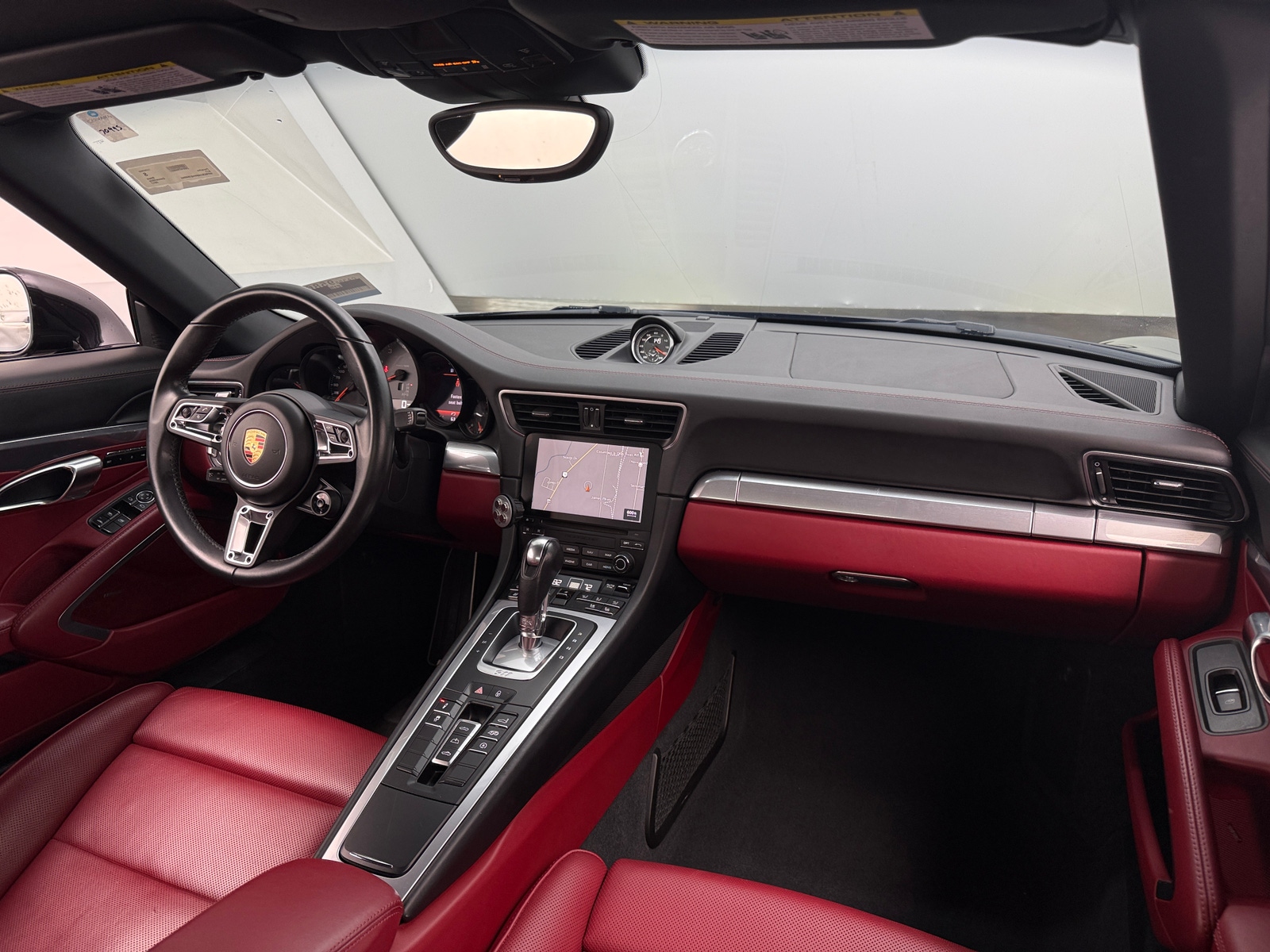 Thumbnail: 2017 Porsche 911 - 2