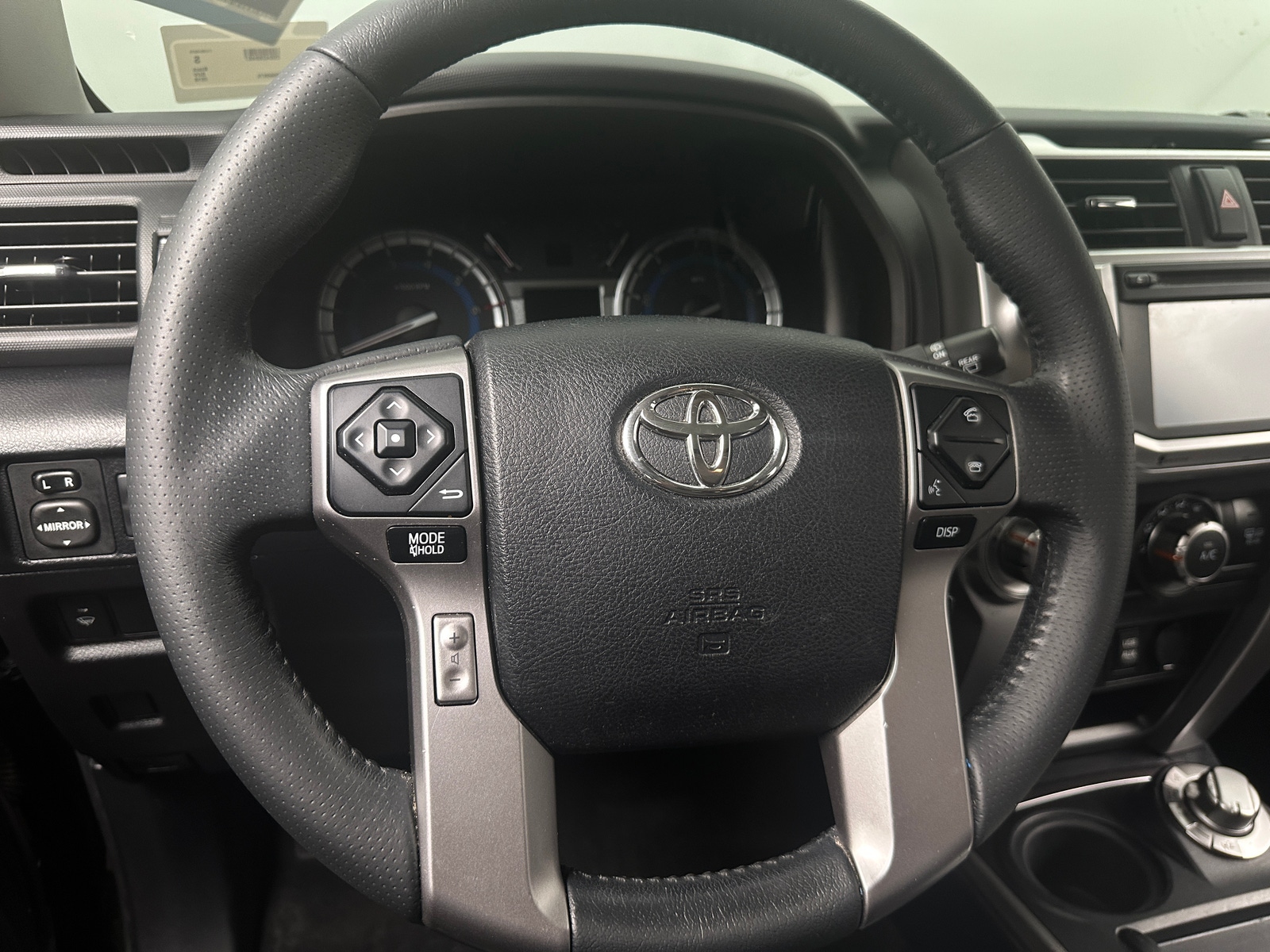 Thumbnail: 2018 Toyota 4Runner - 4