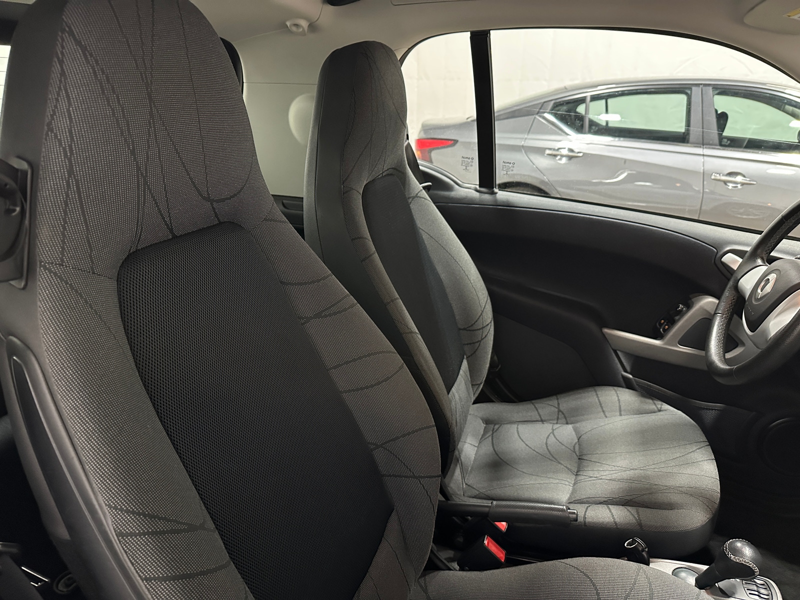 Thumbnail: 2016 smart fortwo - 2