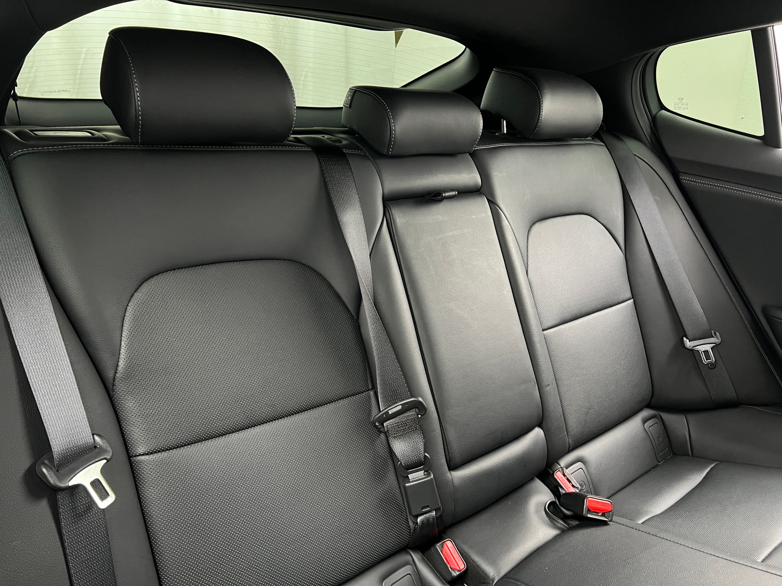 Thumbnail: 2022 Kia Stinger - 5