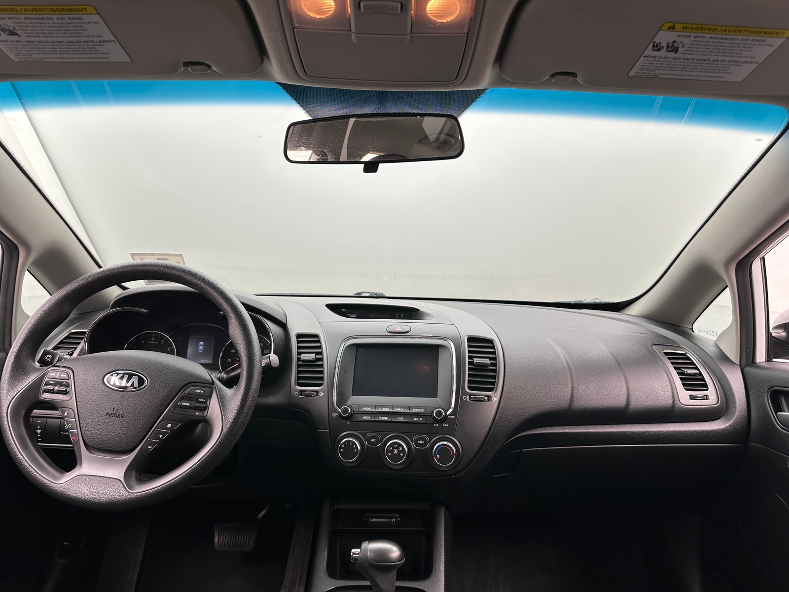 Thumbnail: 2018 Kia Forte - 3