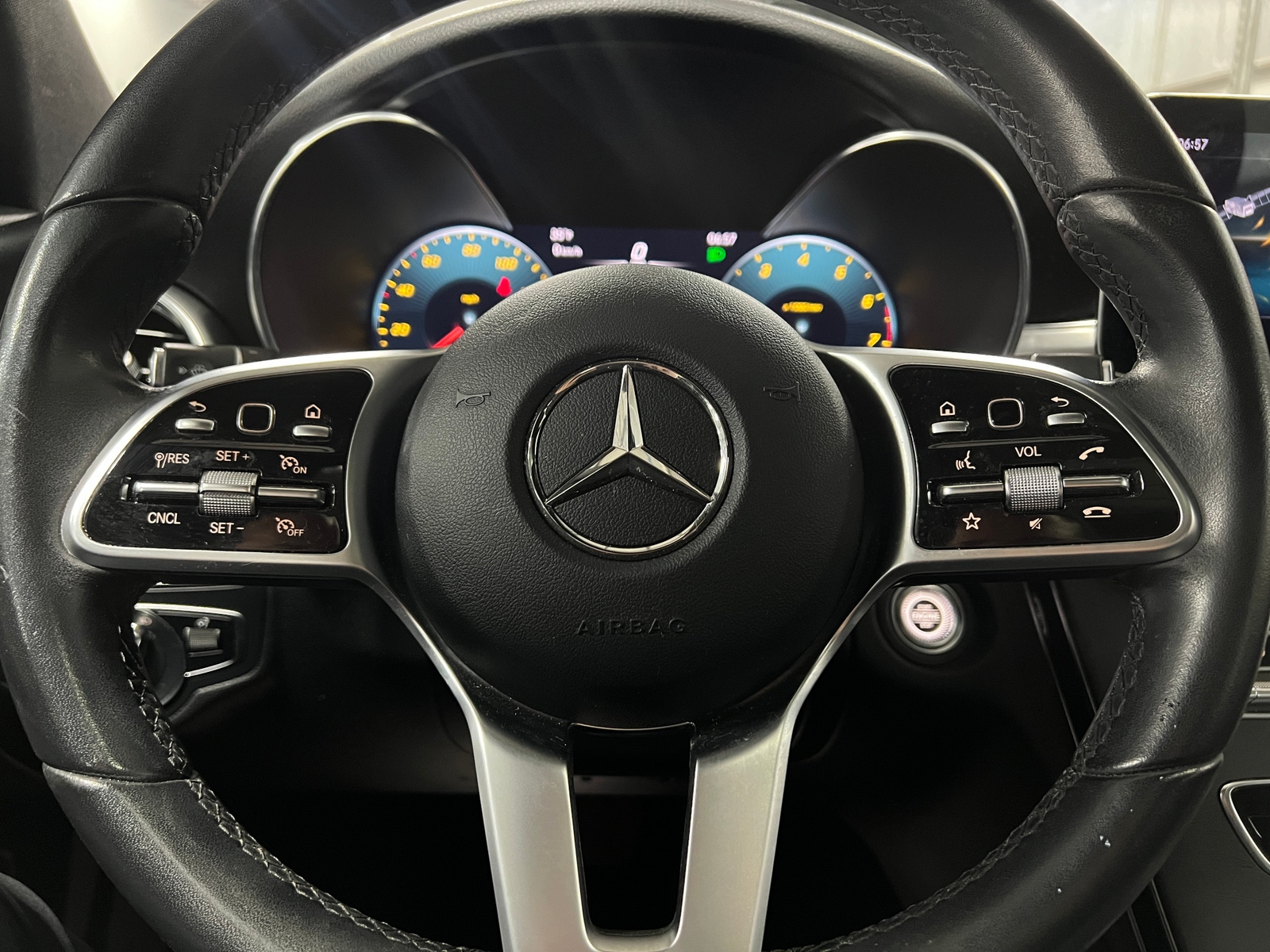 Thumbnail: 2021 Mercedes-Benz C-Class - 4