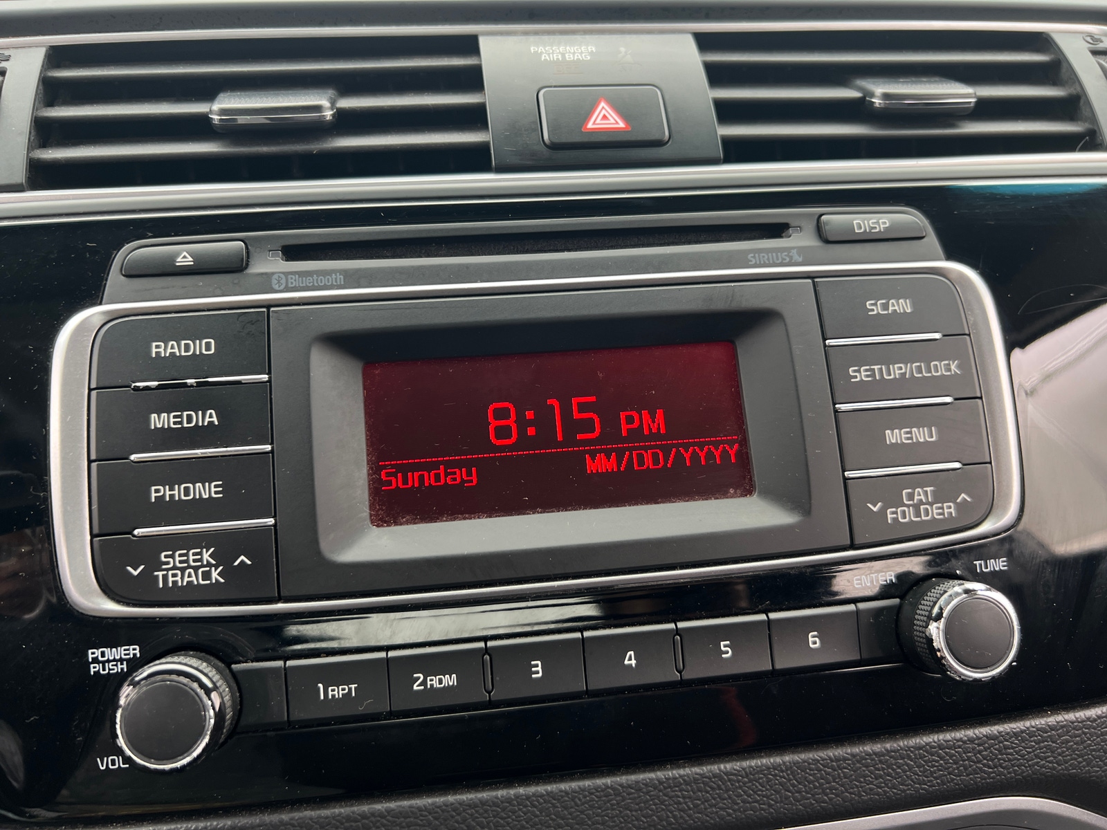 Thumbnail: 2017 Kia Rio - 4