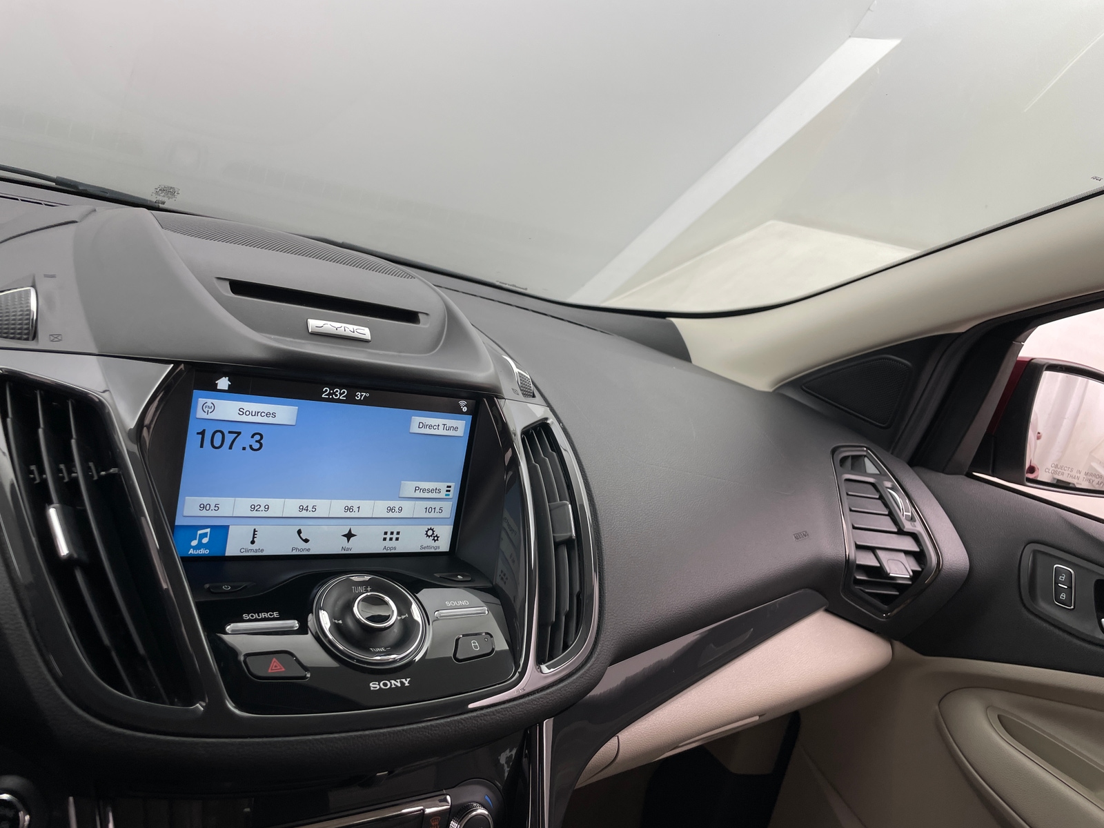 Thumbnail: 2016 Ford Escape - 3