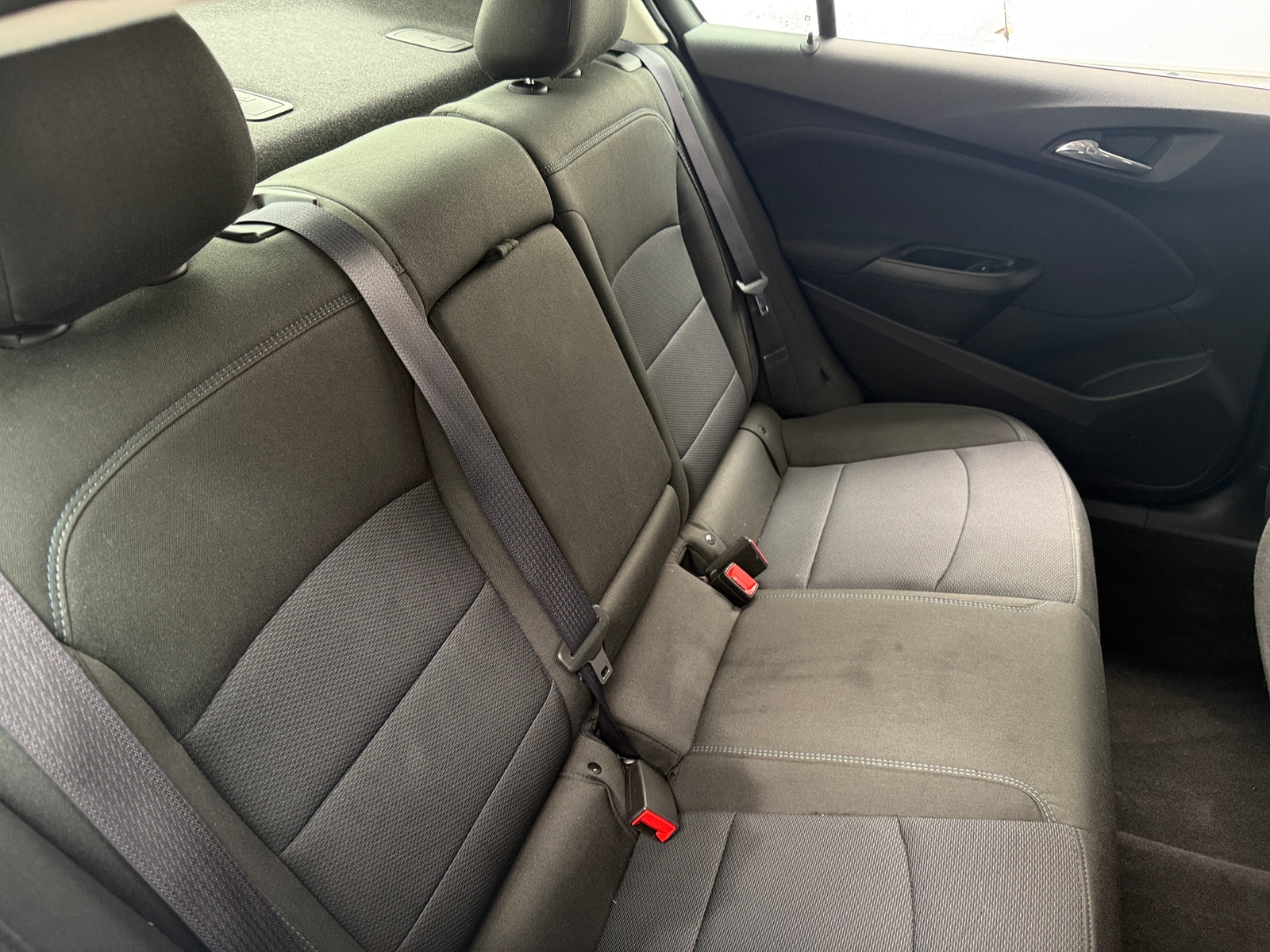 Thumbnail: 2017 Chevrolet Cruze - 6