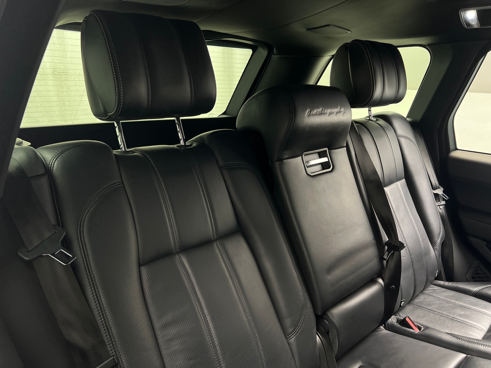 Thumbnail: 2015 Land Rover Range Rover - 5