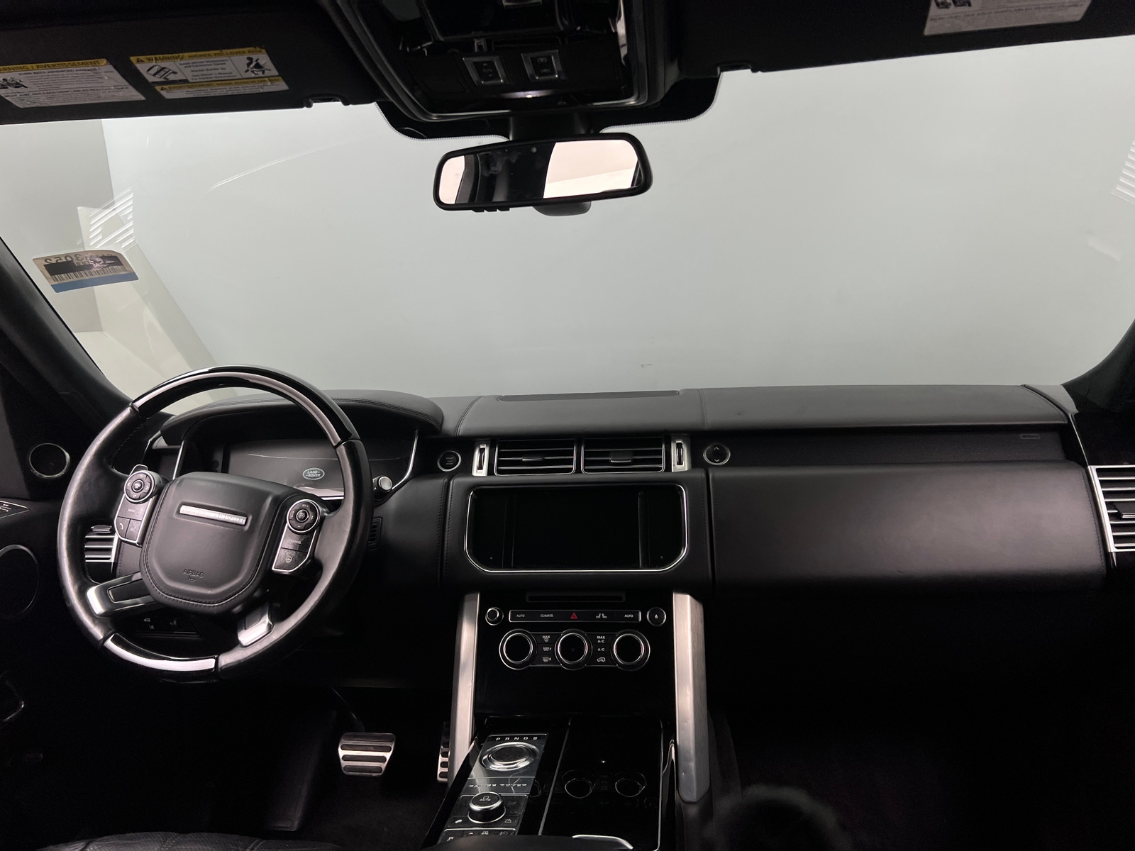 Thumbnail: 2015 Land Rover Range Rover - 2