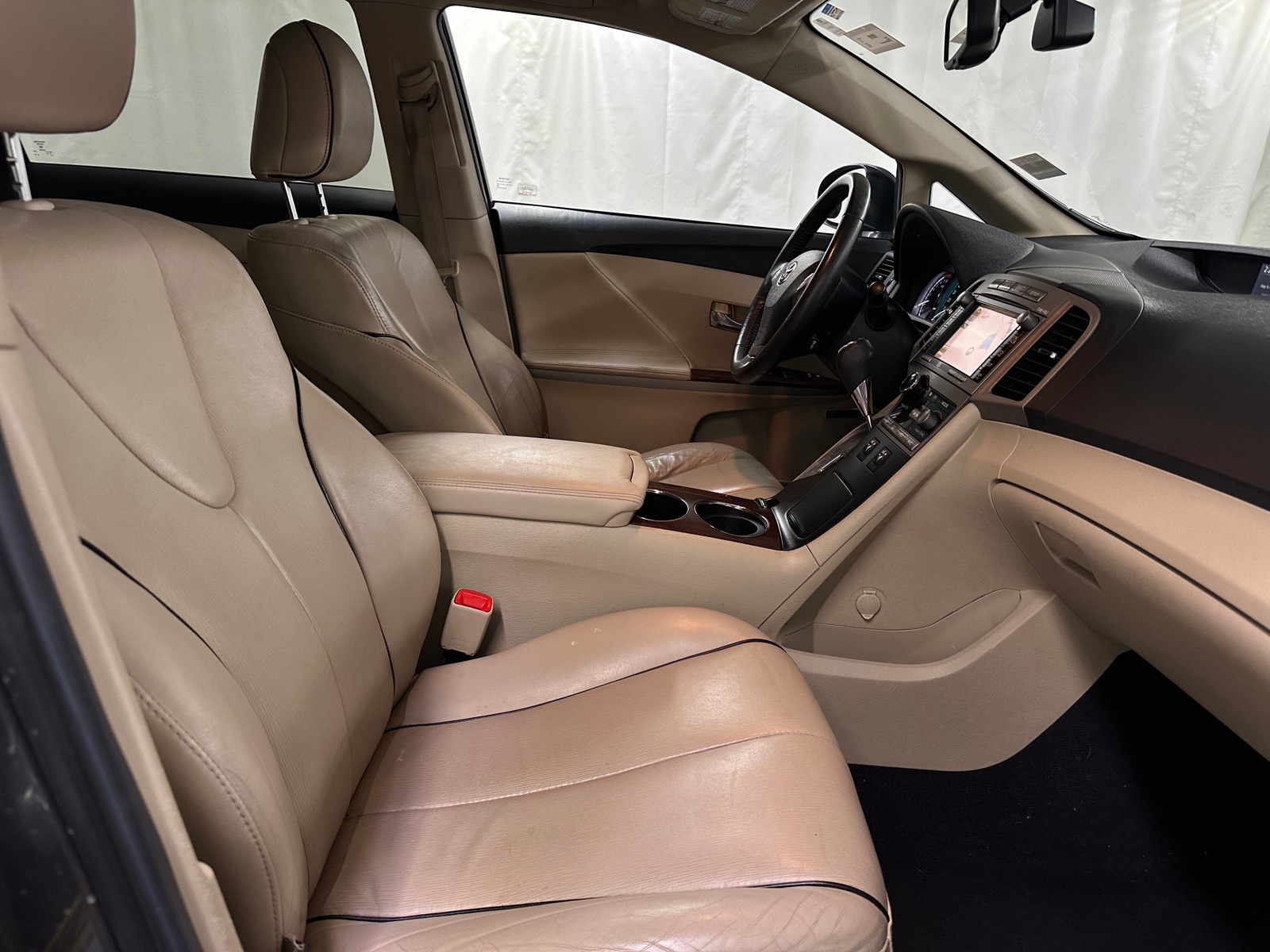 Thumbnail: 2010 Toyota Venza - 2