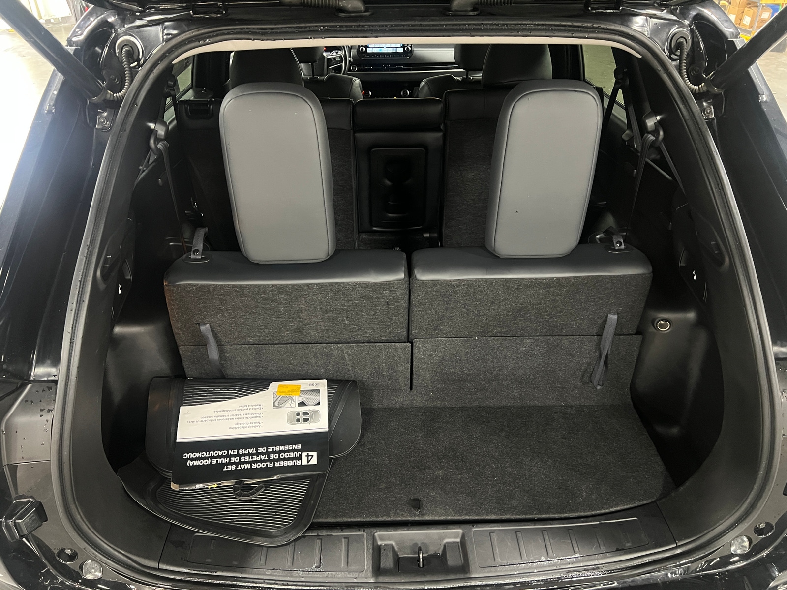 Thumbnail: 2024 Mitsubishi Outlander - 6