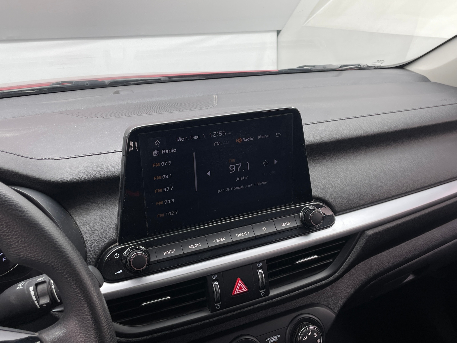 Thumbnail: 2024 Kia Forte - 4