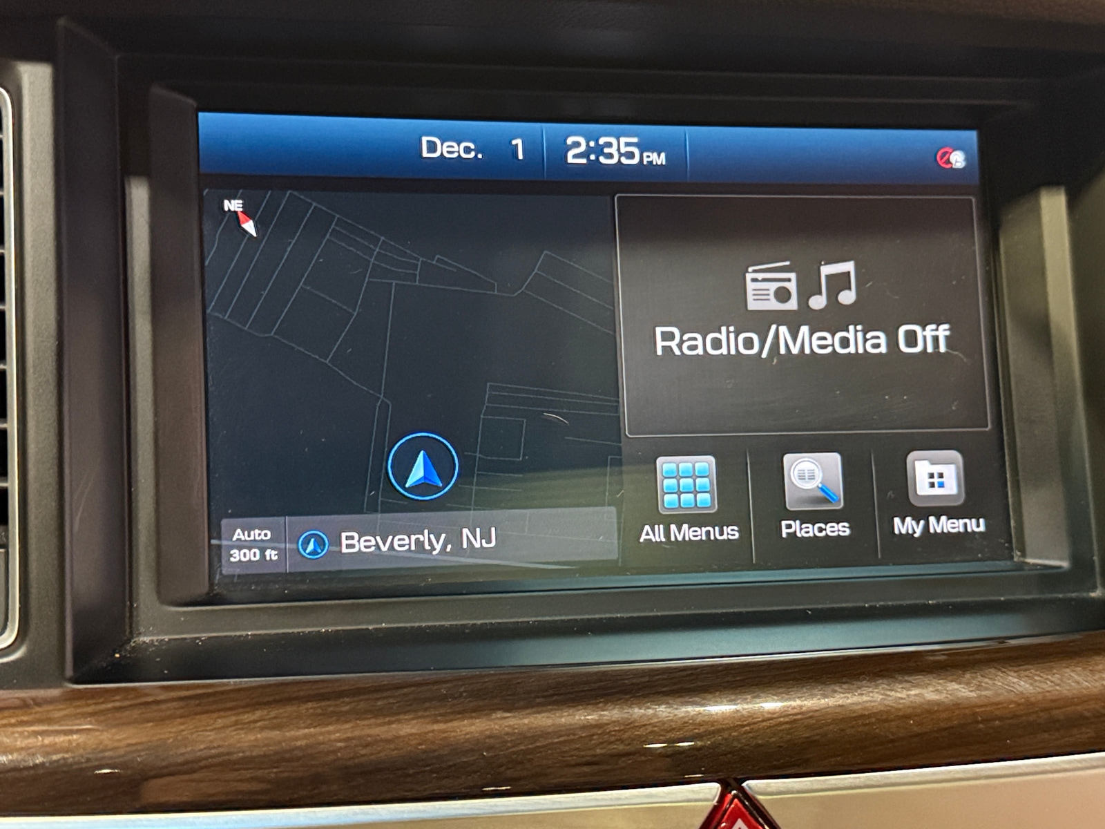 Thumbnail: 2017 Genesis G80 - 3