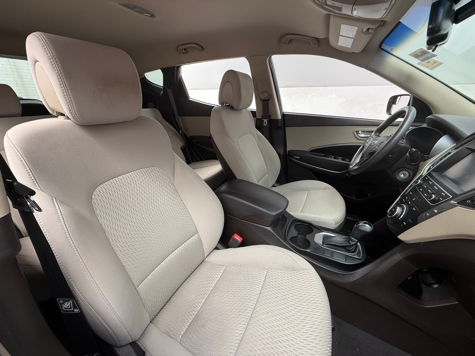 Thumbnail: 2017 Hyundai Santa Fe - 2