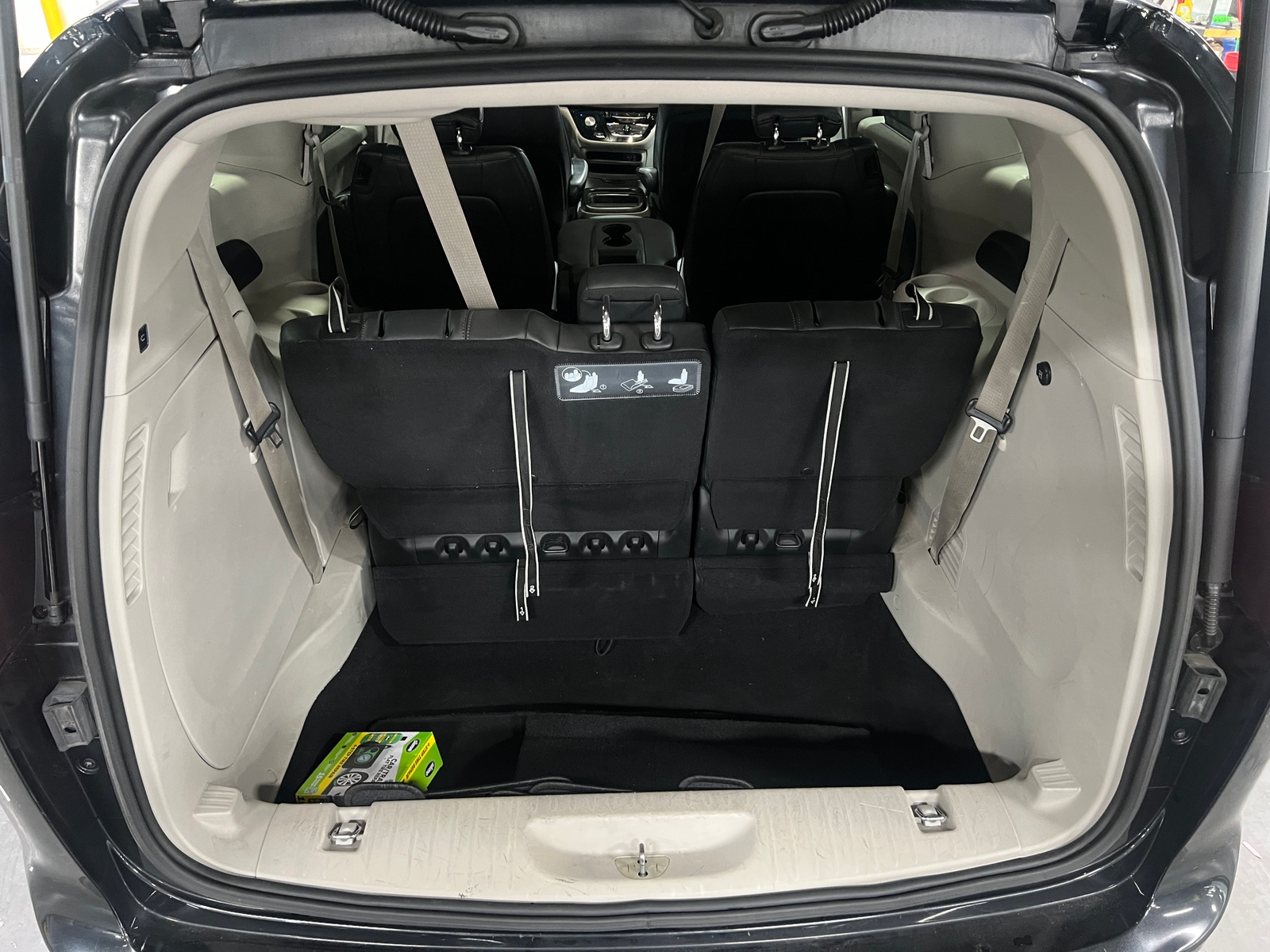 Thumbnail: 2019 Chrysler Pacifica - 6