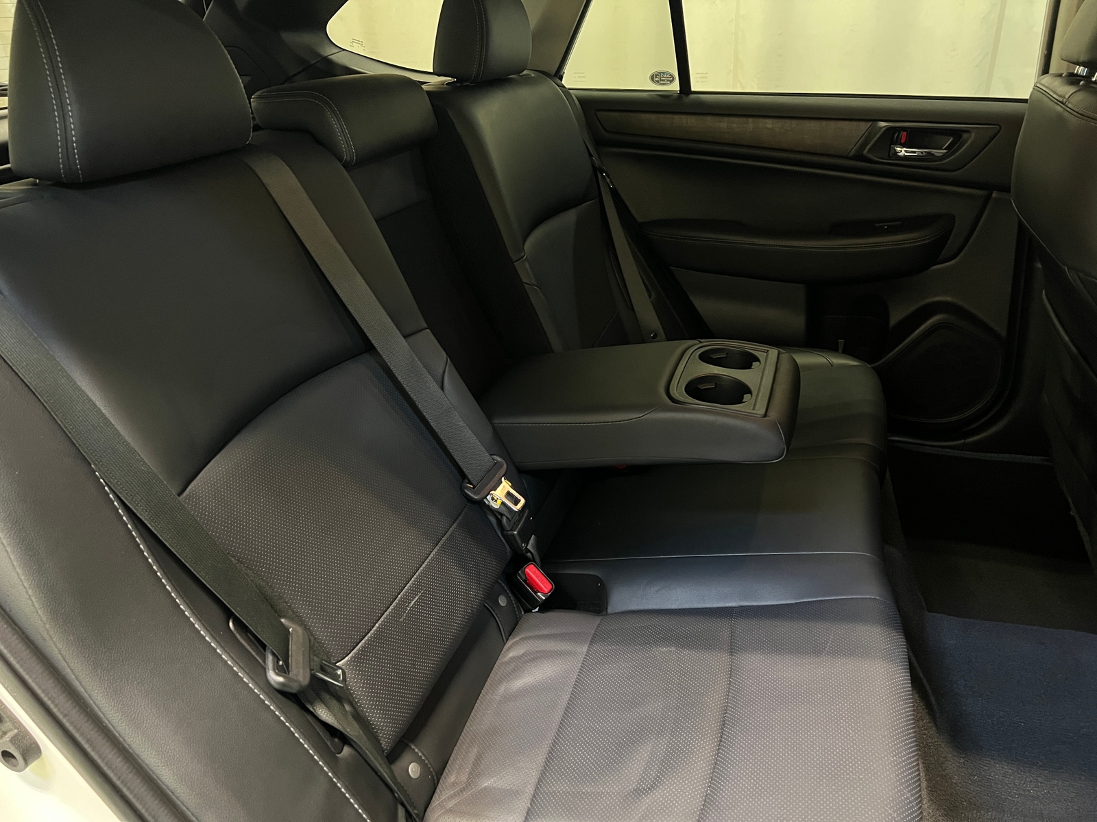 Thumbnail: 2016 Subaru Outback - 6