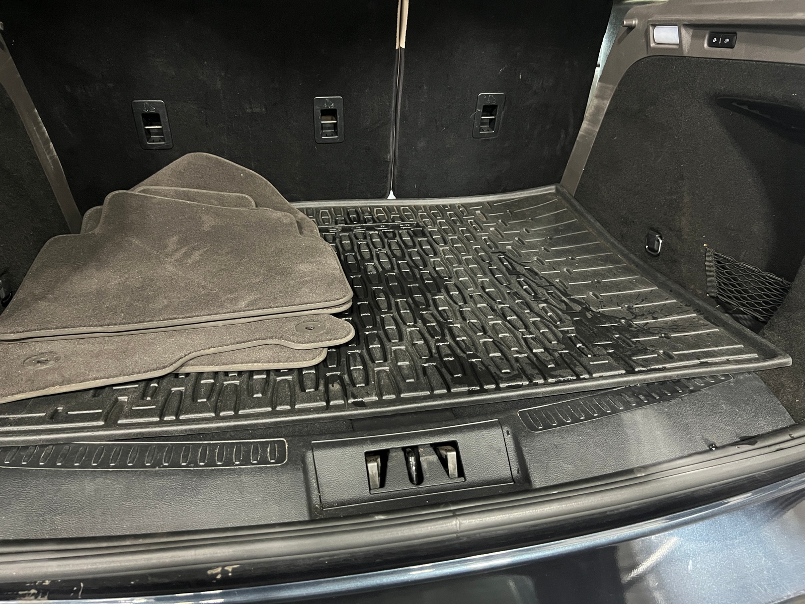 Thumbnail: 2020 Lincoln Corsair - 6