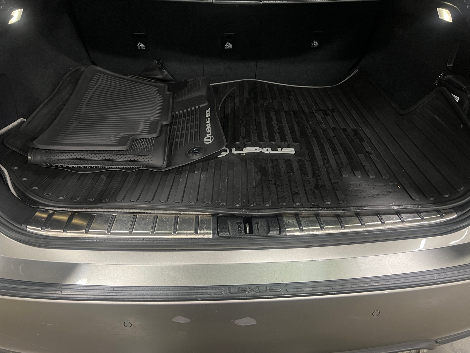 Thumbnail: 2021 Lexus RX - 6