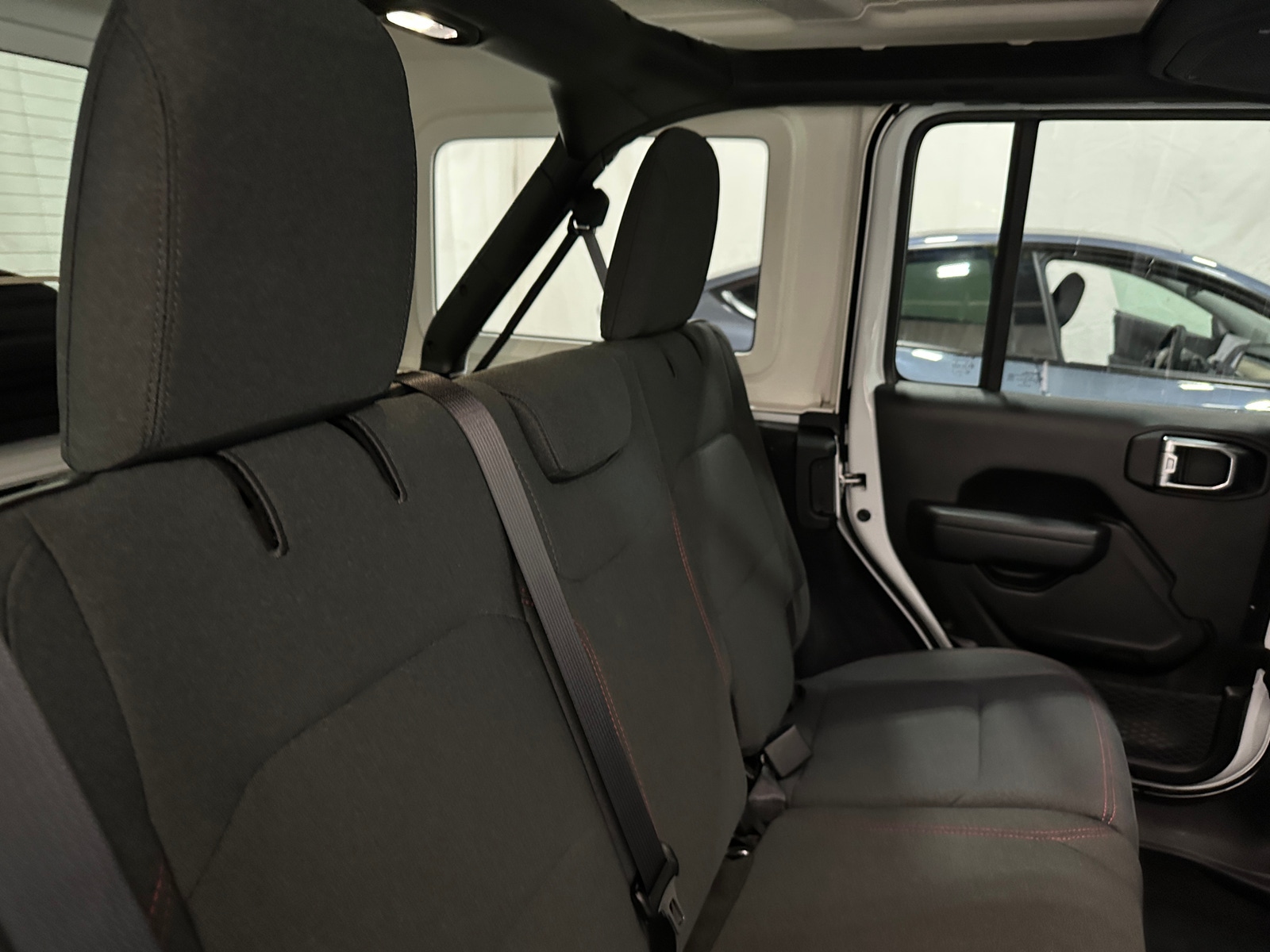 Thumbnail: 2025 Jeep Wrangler - 6