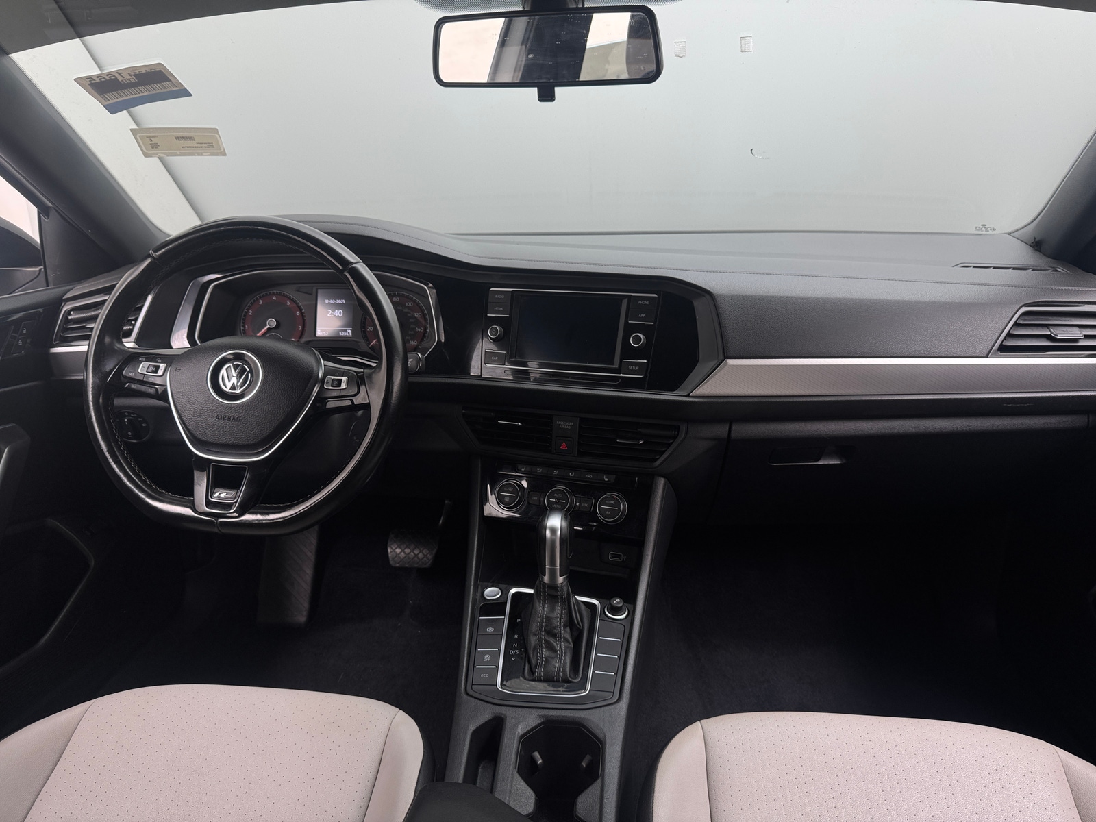 Thumbnail: 2019 Volkswagen Jetta - 2