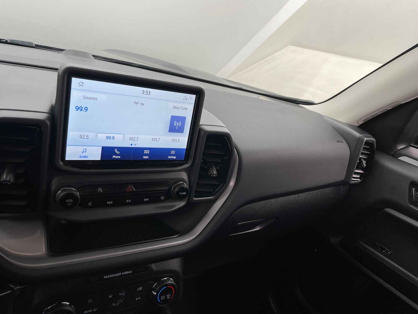 Thumbnail: 2021 Ford Bronco Sport - 4