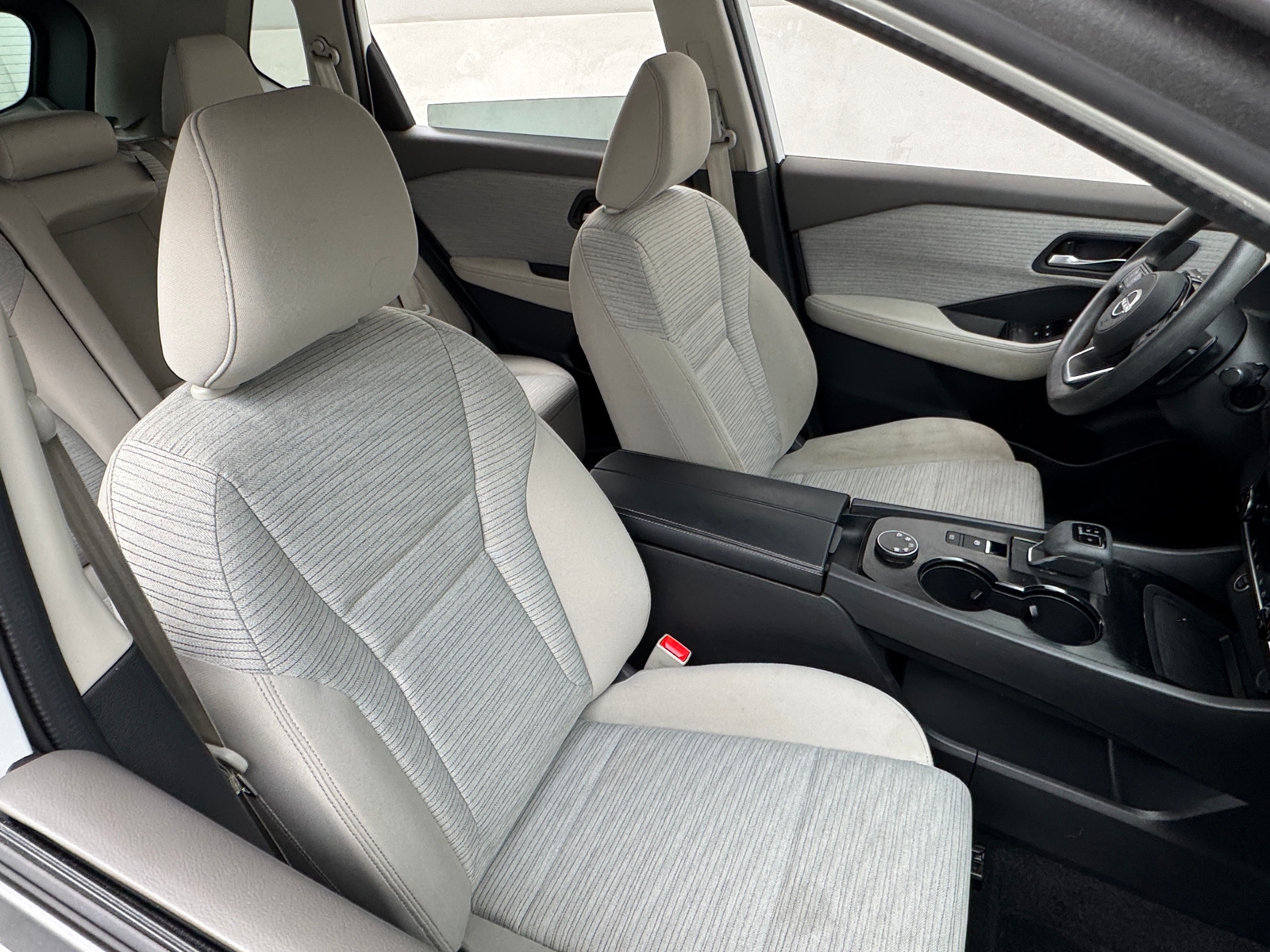 Thumbnail: 2023 Nissan Rogue - 2