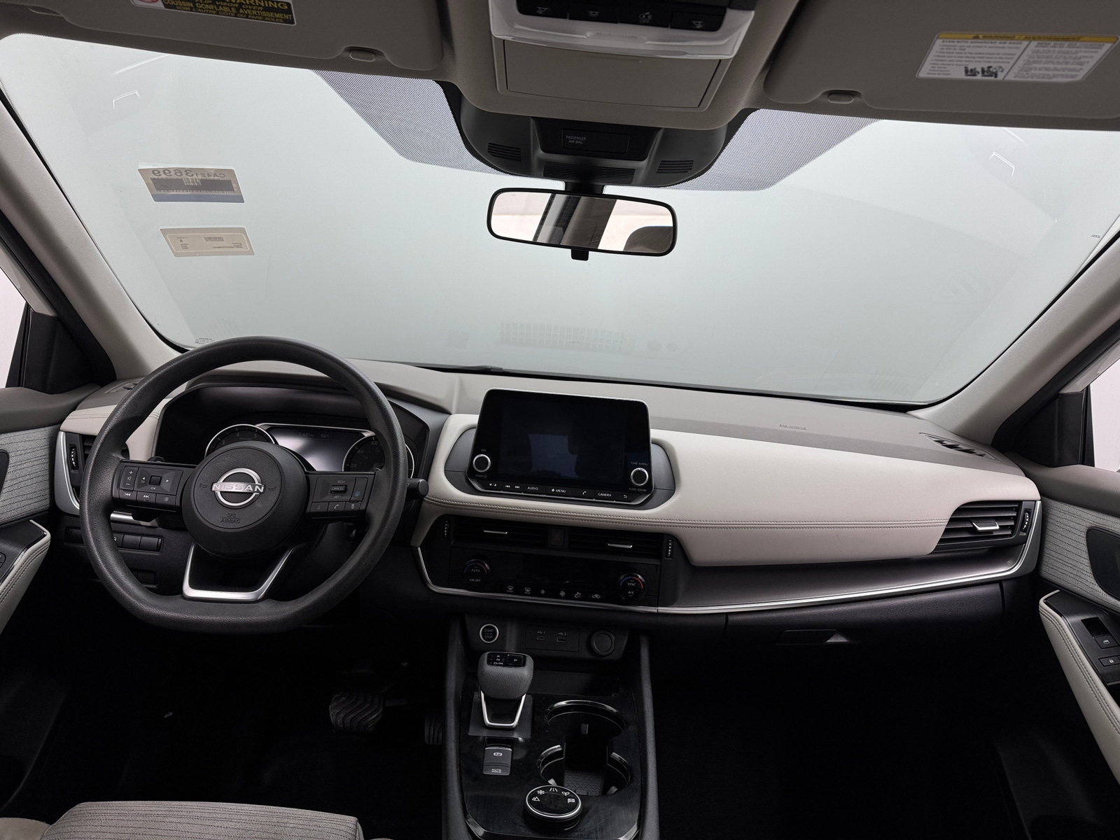 Thumbnail: 2023 Nissan Rogue - 3