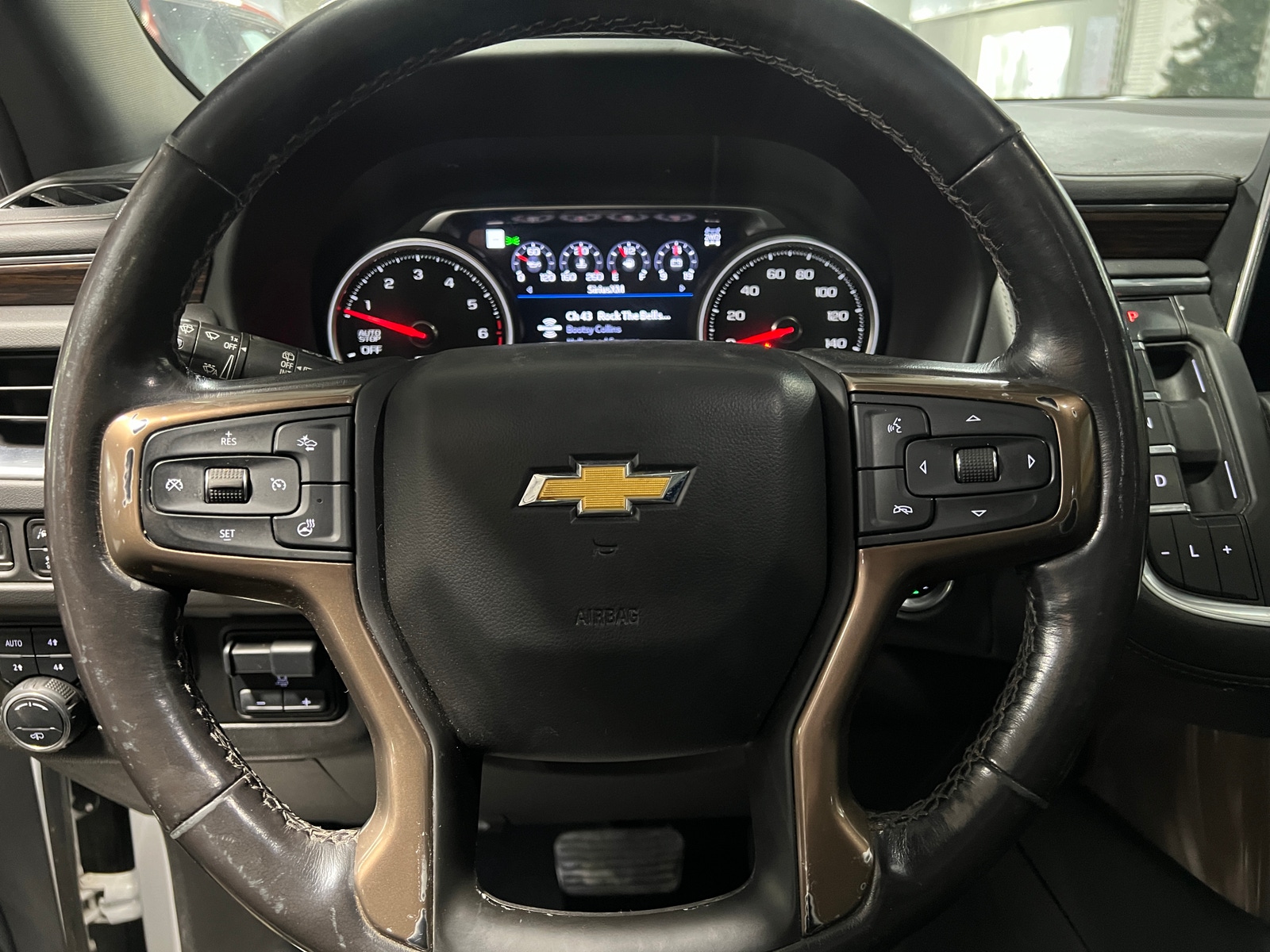 Thumbnail: 2021 Chevrolet Tahoe - 4