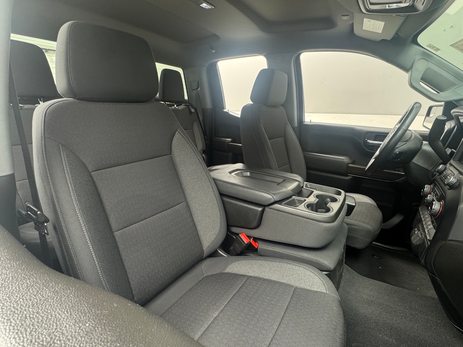 Thumbnail: 2022 Chevrolet Silverado 1500 - 2