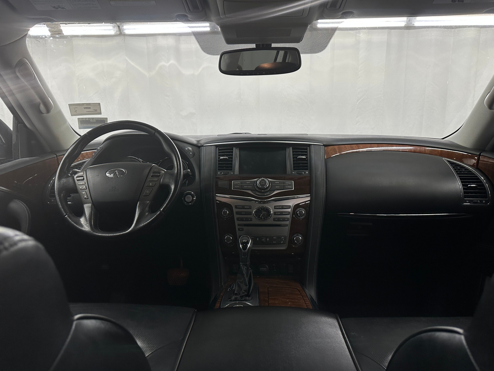 Thumbnail: 2019 INFINITI QX80 - 2