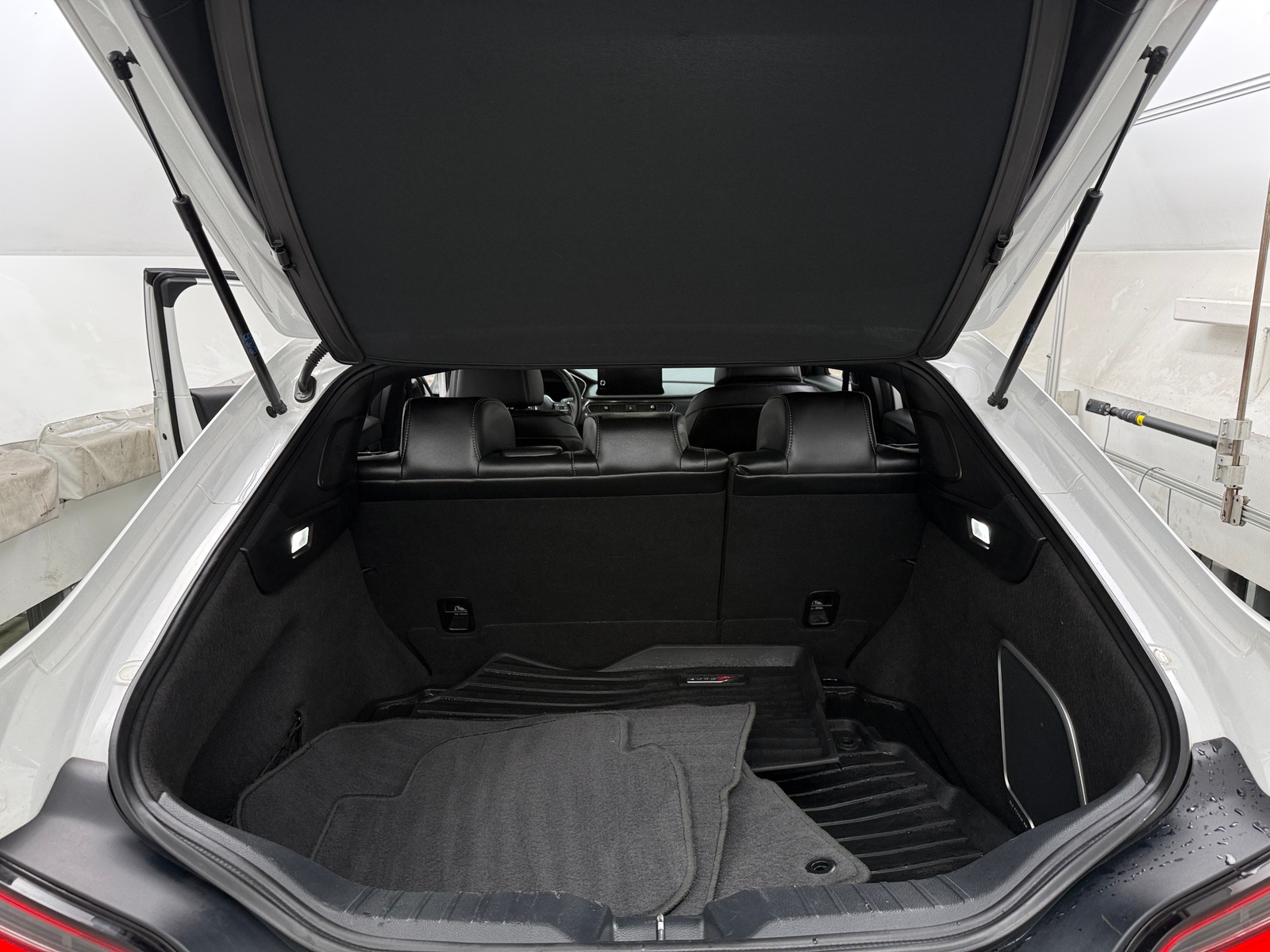 Thumbnail: 2024 Acura Integra - 6