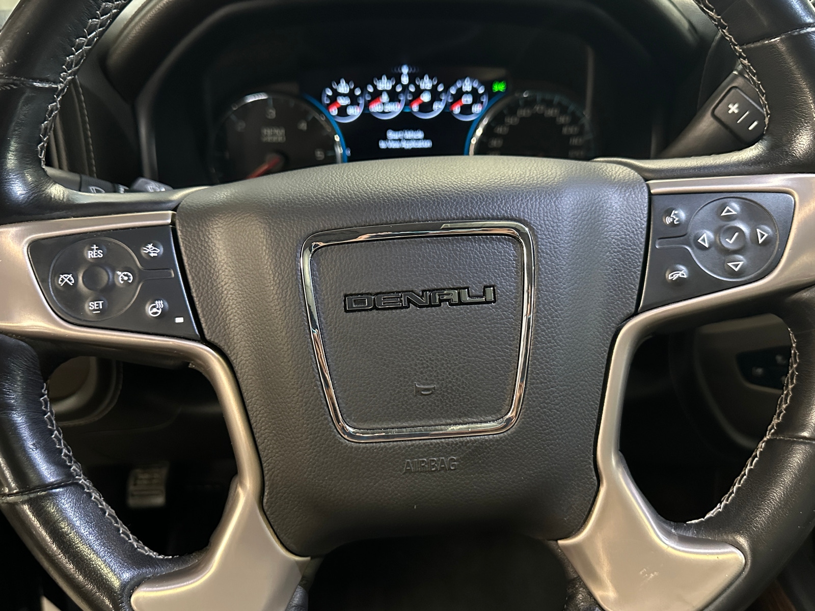 Thumbnail: 2018 GMC Sierra 1500 - 4