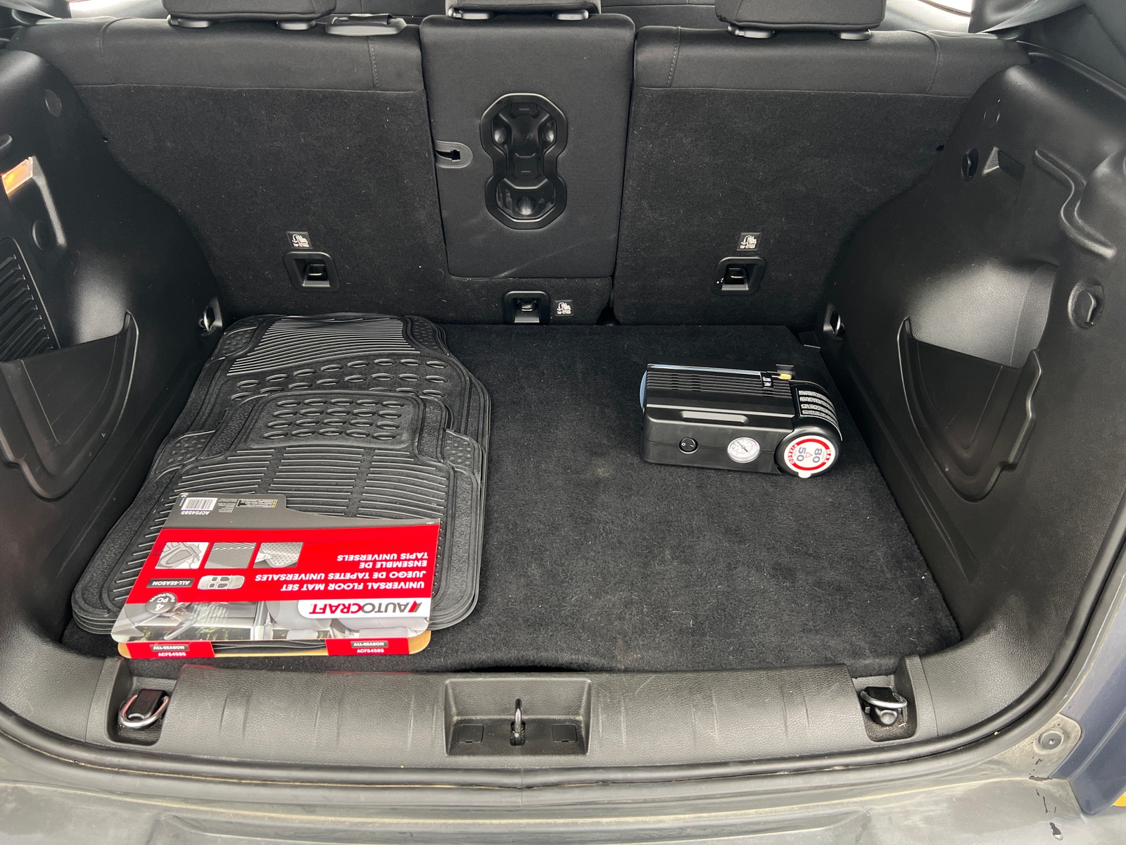 Thumbnail: 2022 Jeep Renegade - 7