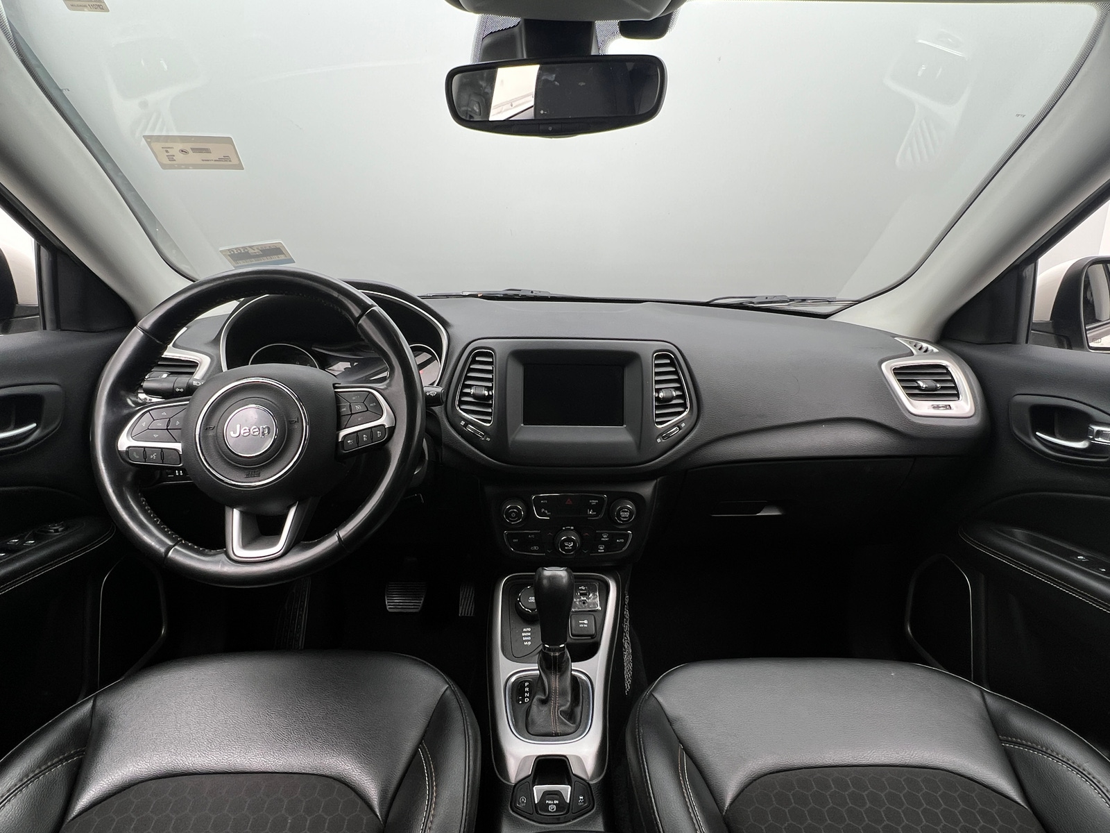 Thumbnail: 2020 Jeep Compass - 3