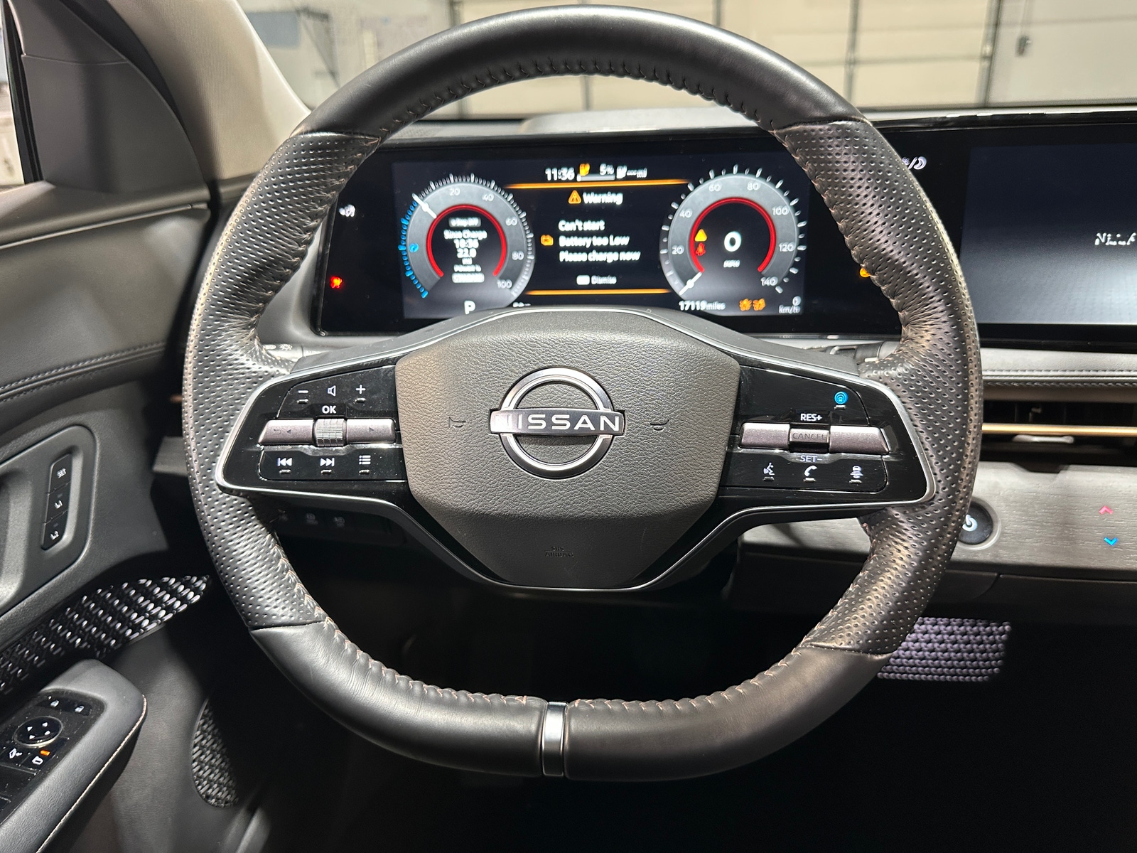 Thumbnail: 2023 Nissan Ariya - 4