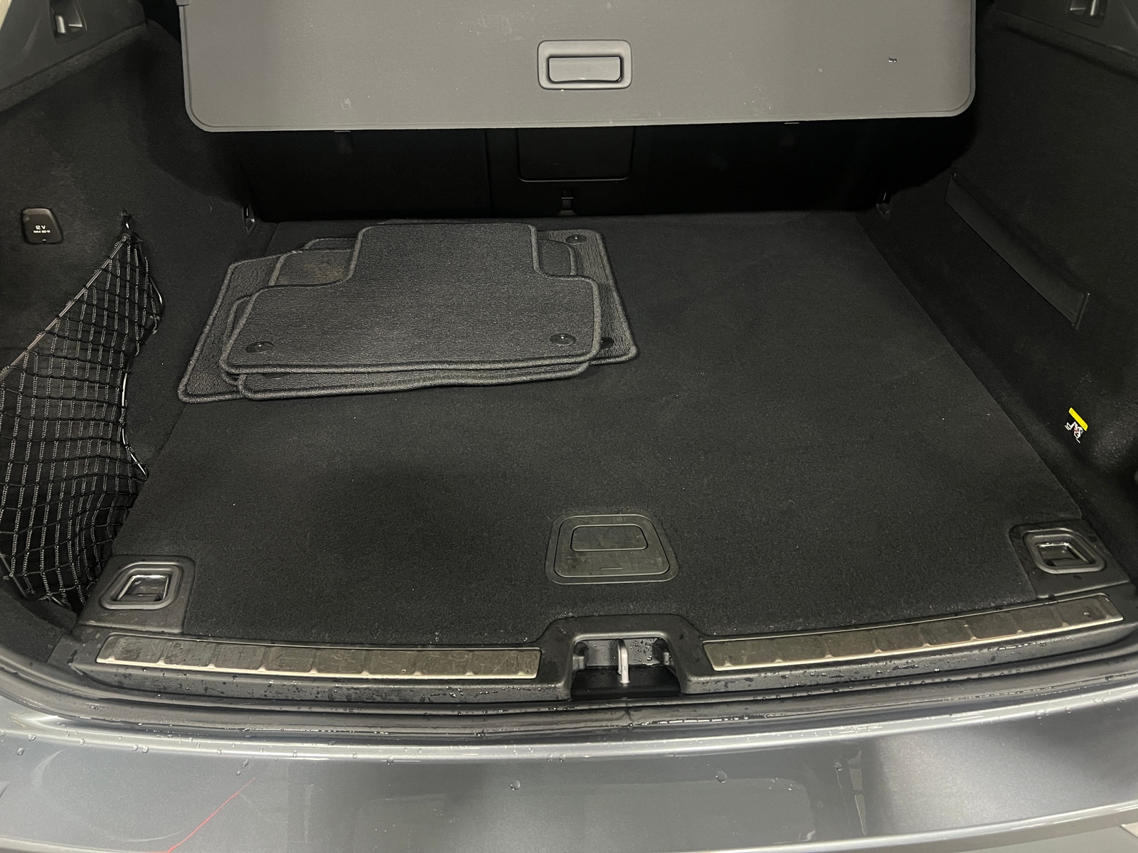 Thumbnail: 2018 Volvo XC60 - 6