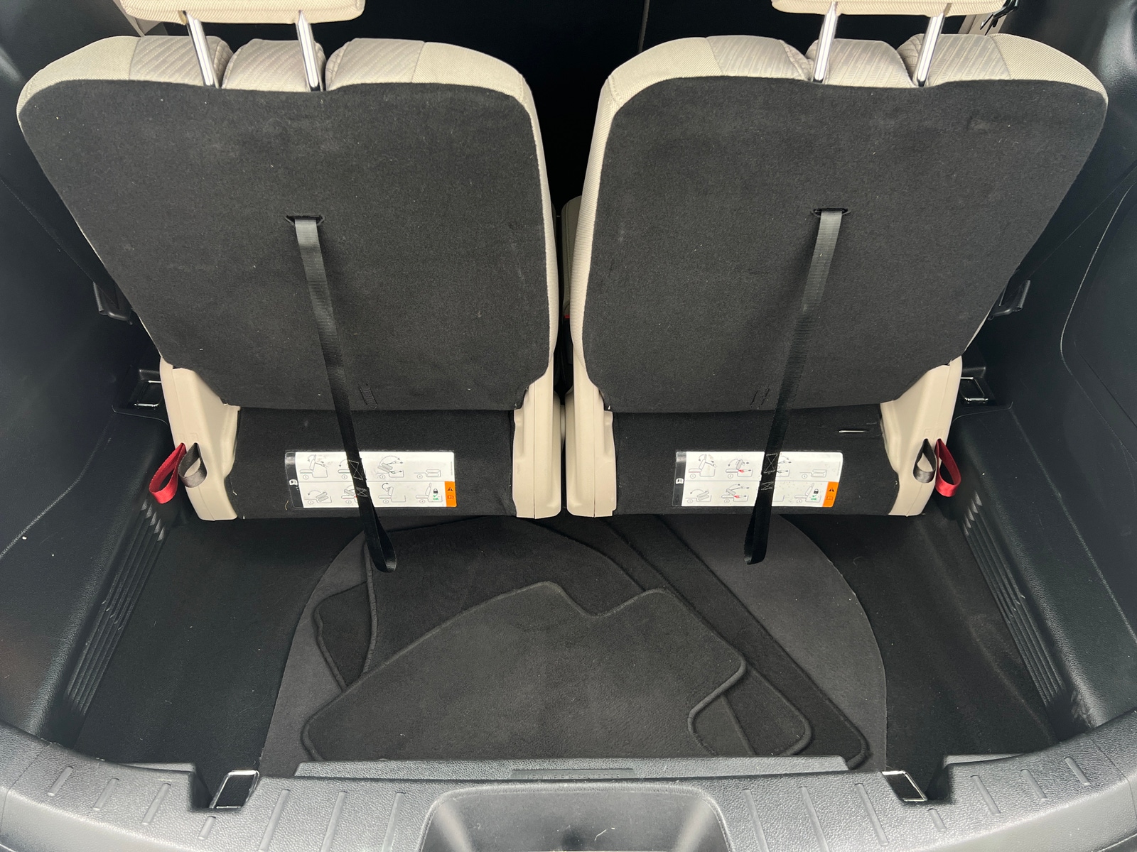 Thumbnail: 2018 Ford Explorer - 7