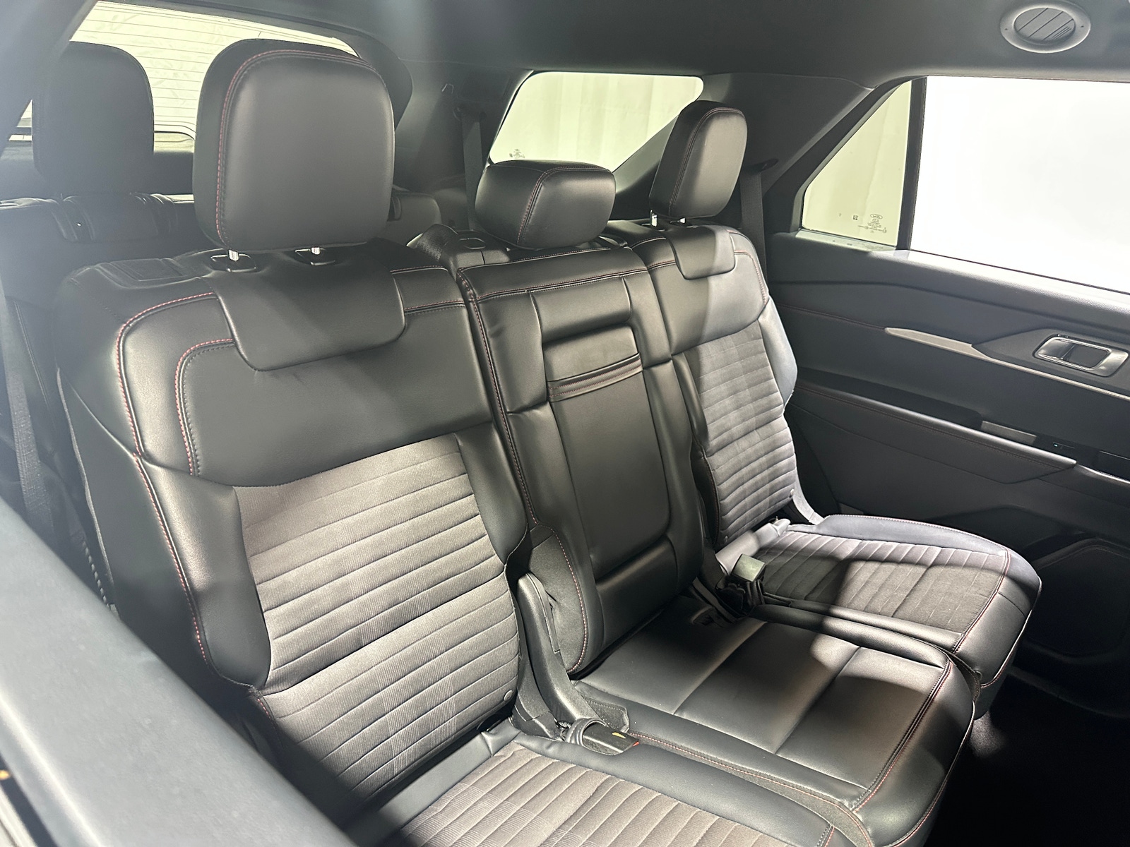 Thumbnail: 2025 Ford Explorer - 6