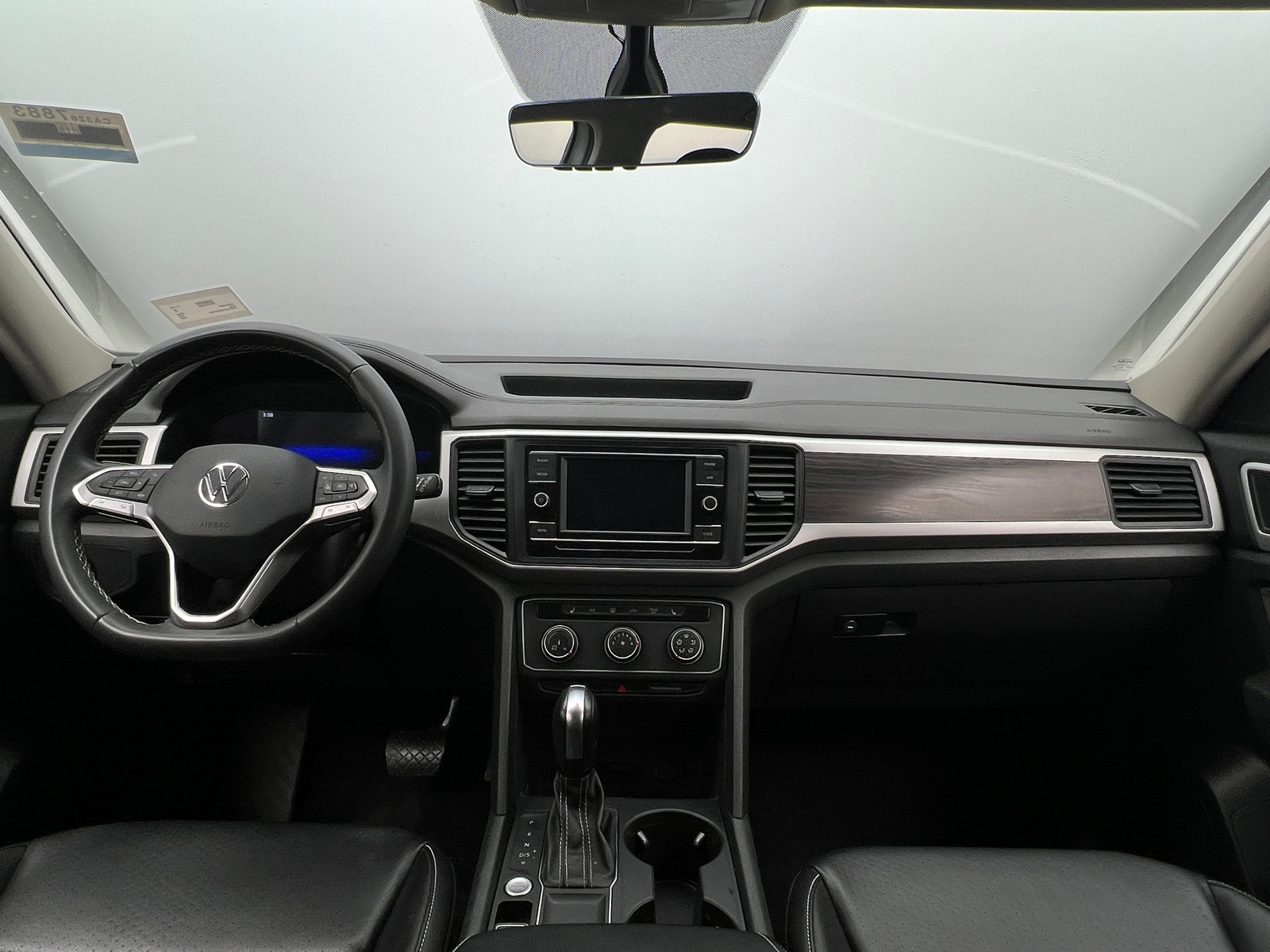 Thumbnail: 2022 Volkswagen Atlas - 2