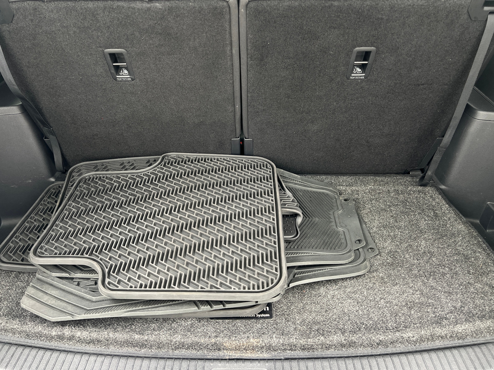 Thumbnail: 2022 Volkswagen Atlas - 6