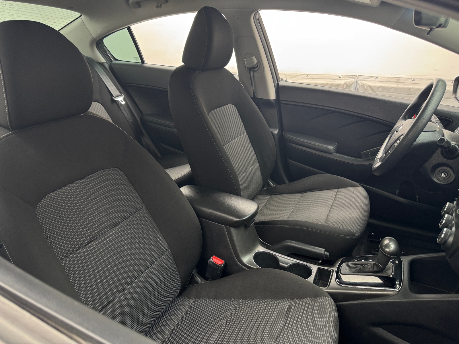 Thumbnail: 2018 Kia Forte - 2