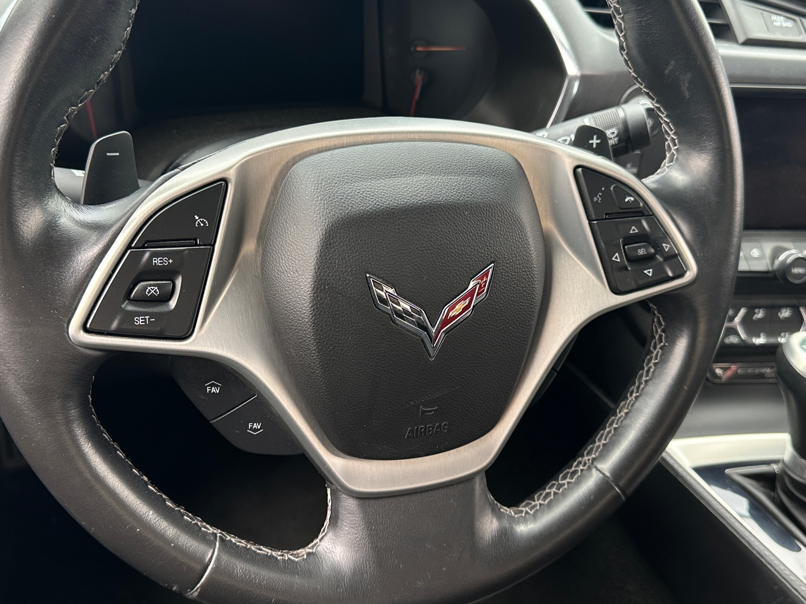 Thumbnail: 2014 Chevrolet Corvette - 3