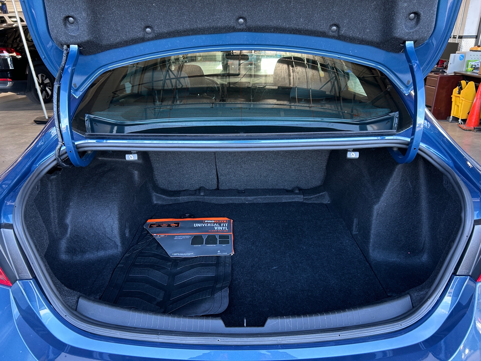 Thumbnail: 2024 Chevrolet Malibu - 7