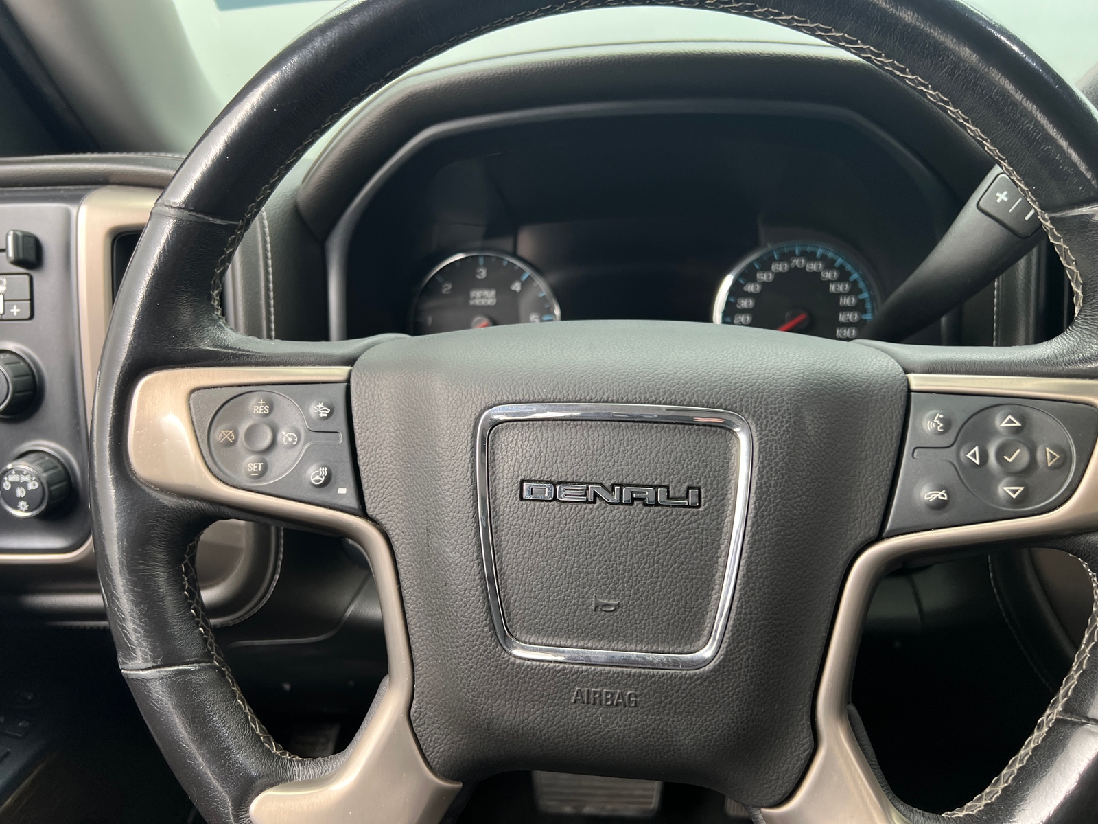 Thumbnail: 2018 GMC Sierra 1500 - 4