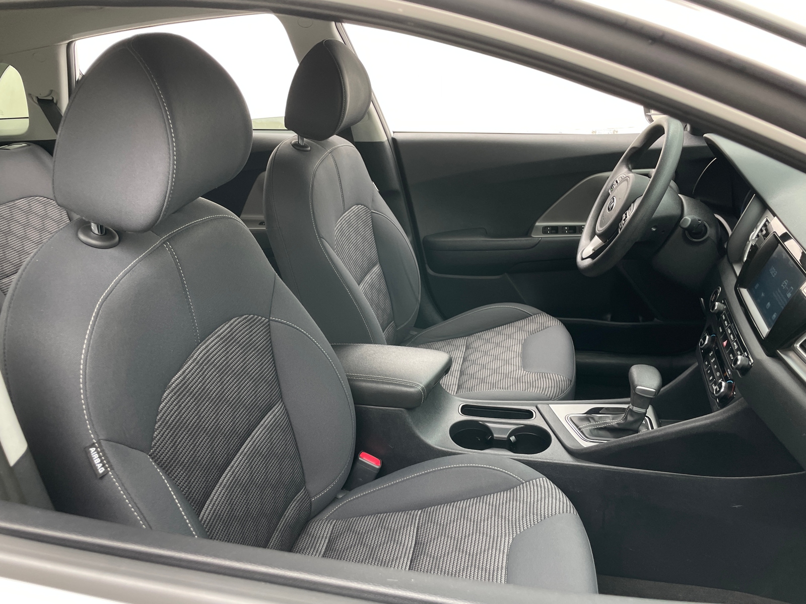 Thumbnail: 2019 Kia Niro - 2