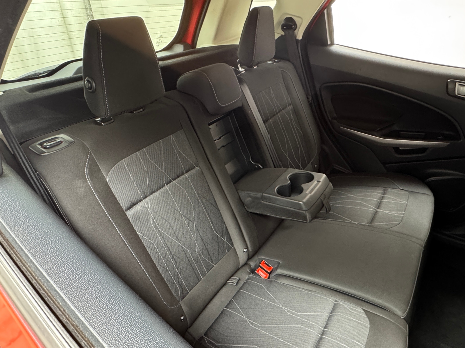 Thumbnail: 2020 Ford EcoSport - 6