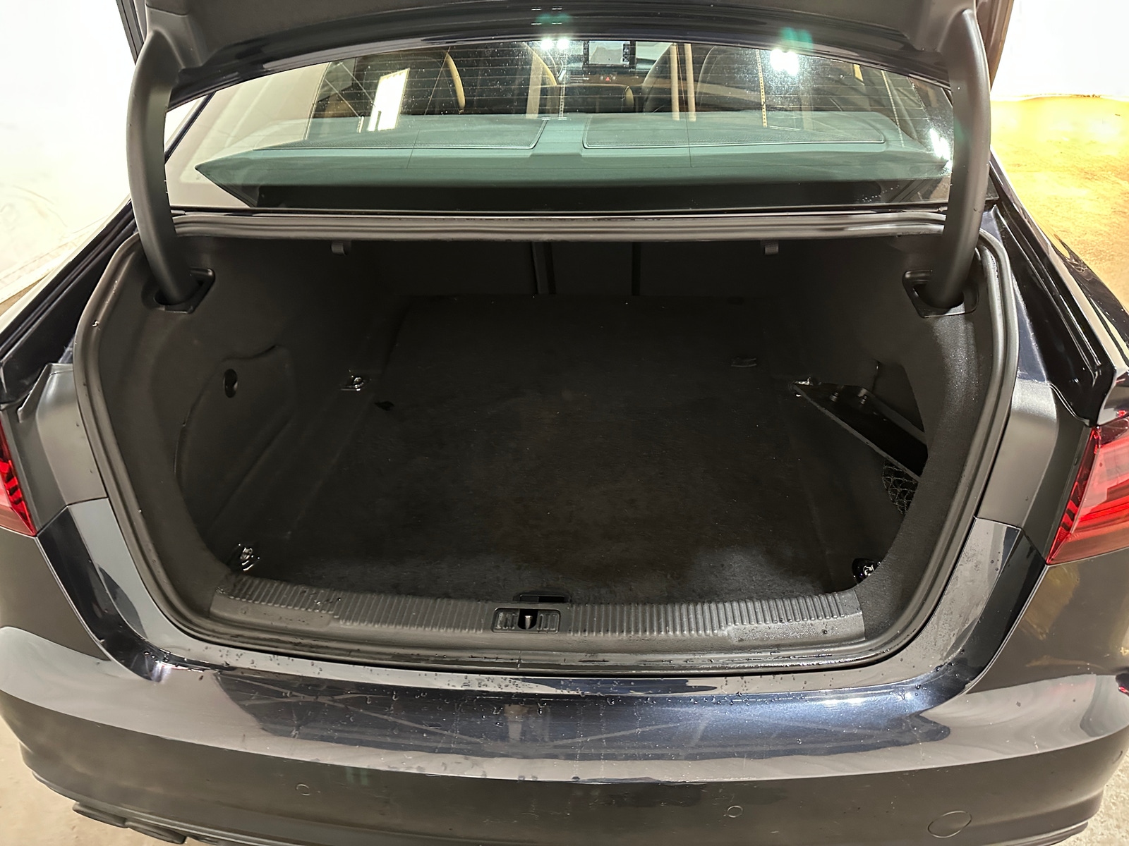 Thumbnail: 2017 Audi S6 - 6