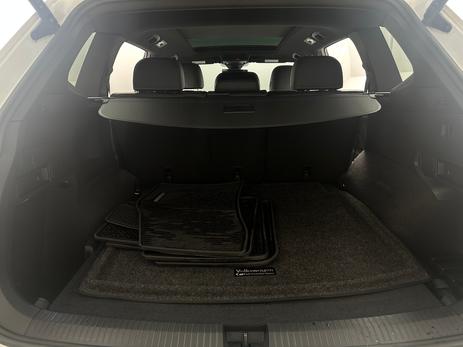 Thumbnail: 2022 Volkswagen Tiguan - 6