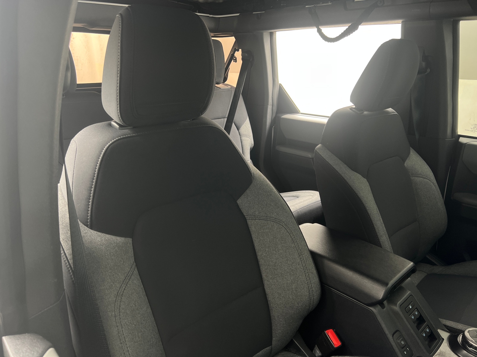 Thumbnail: 2022 Ford Bronco - 2