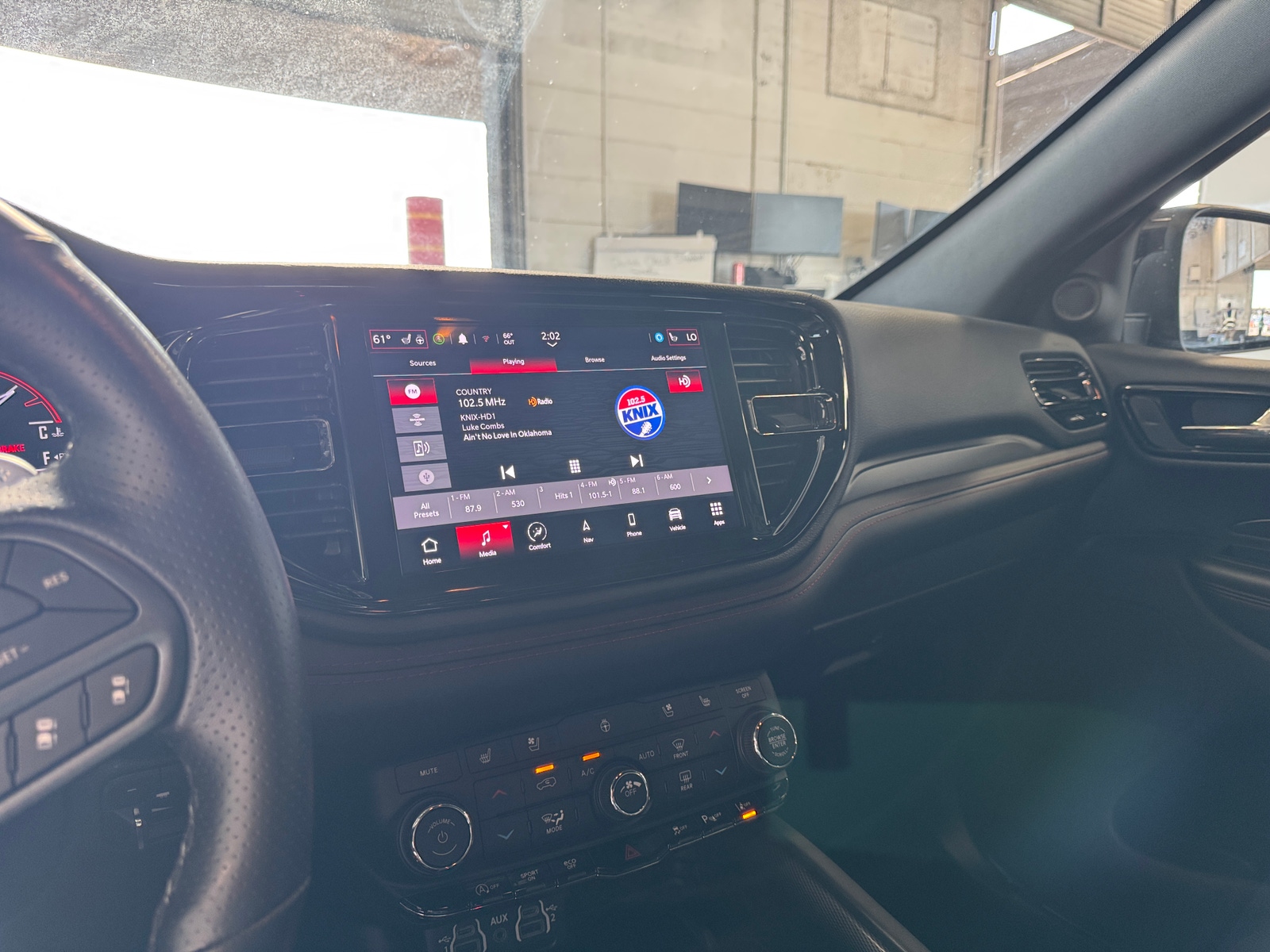 Thumbnail: 2025 Dodge Durango - 3