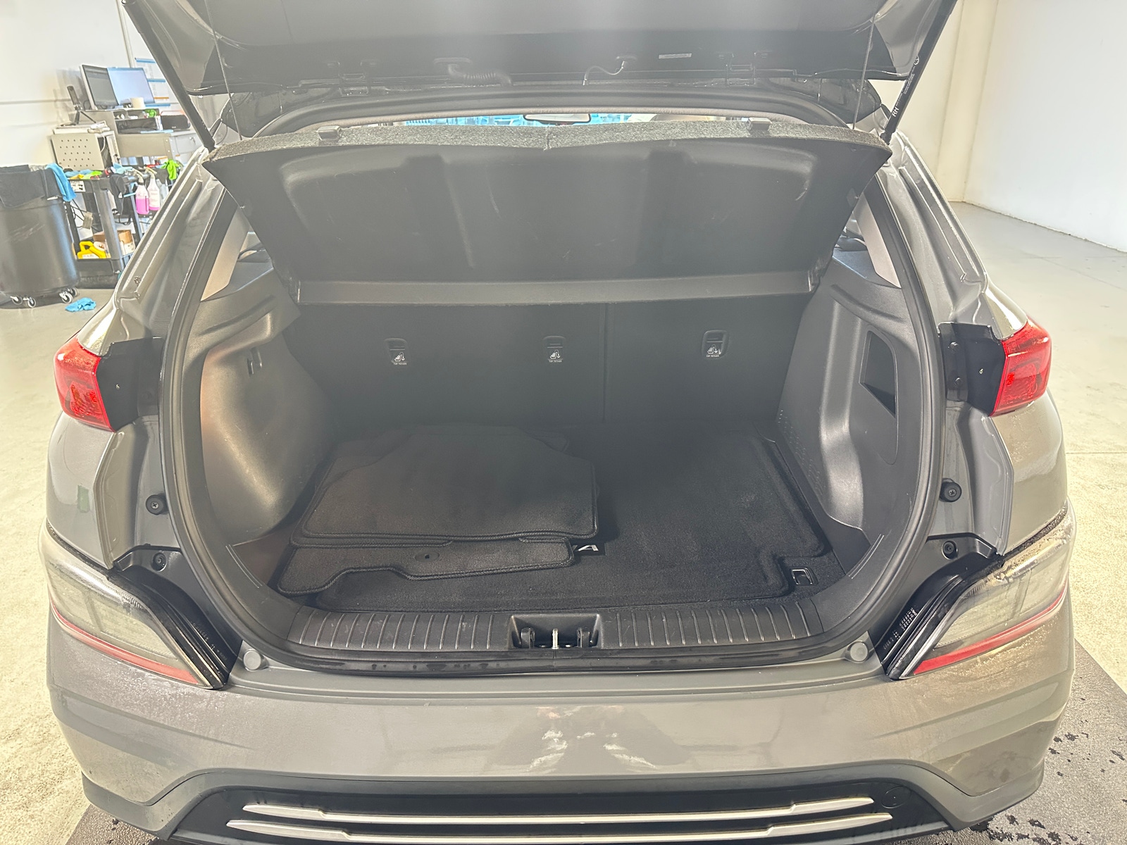 Thumbnail: 2023 Hyundai Kona - 7