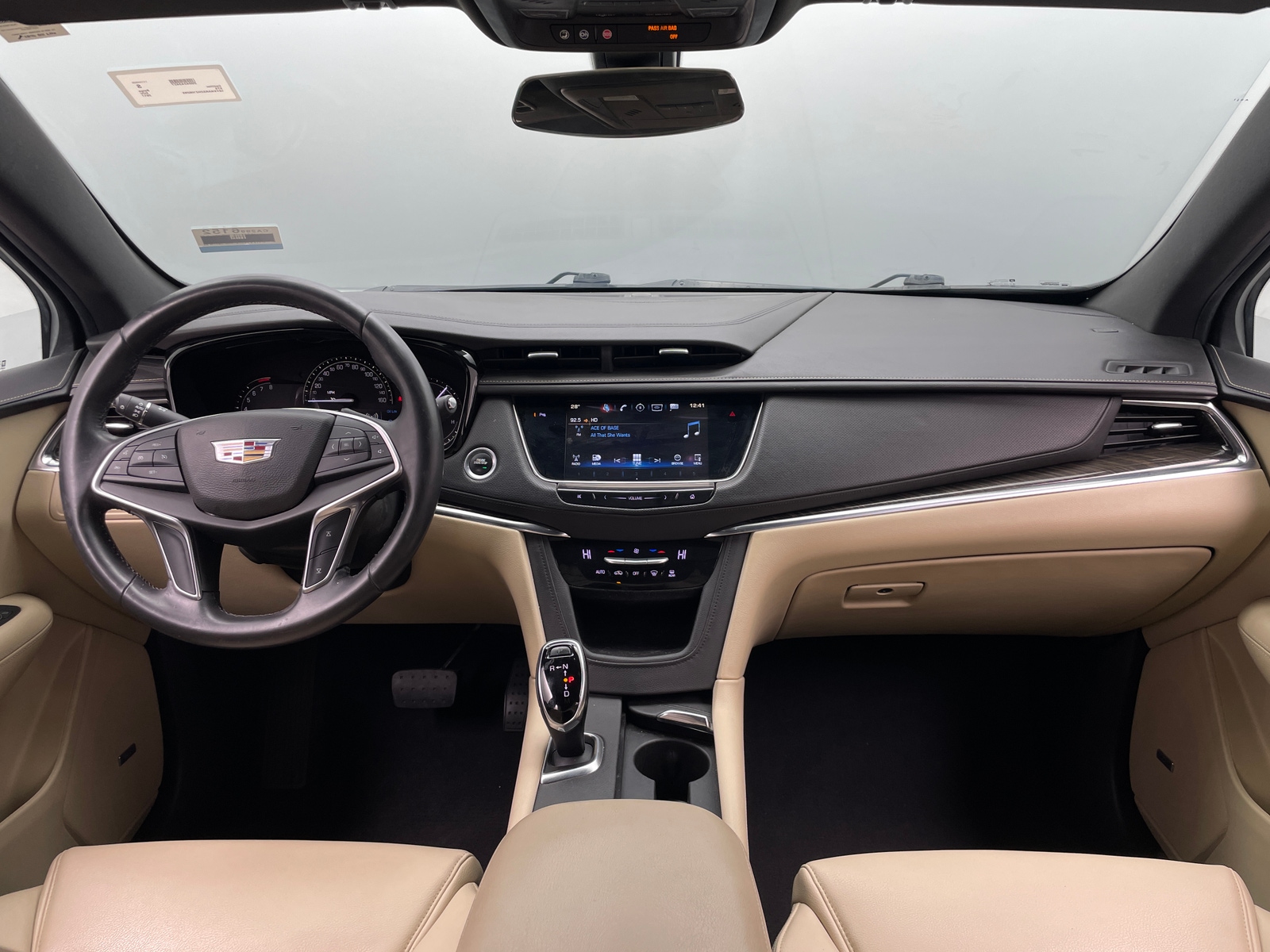 Thumbnail: 2017 Cadillac XT5 - 2